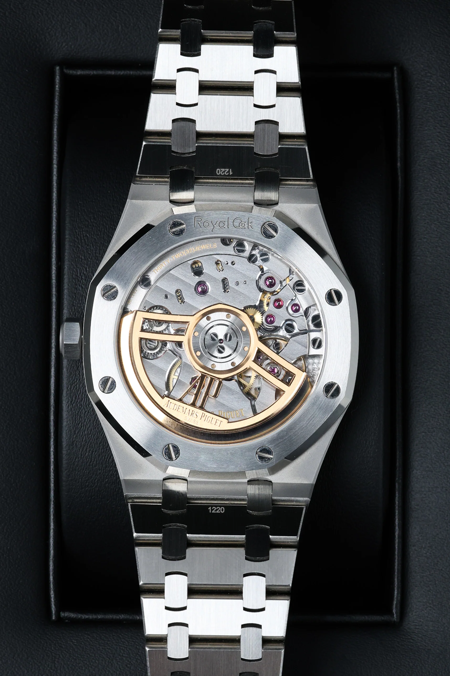 Audemars Piguet Royal Oak Automatic 41mm 15500ST 2021 [Preowned] - Image 17