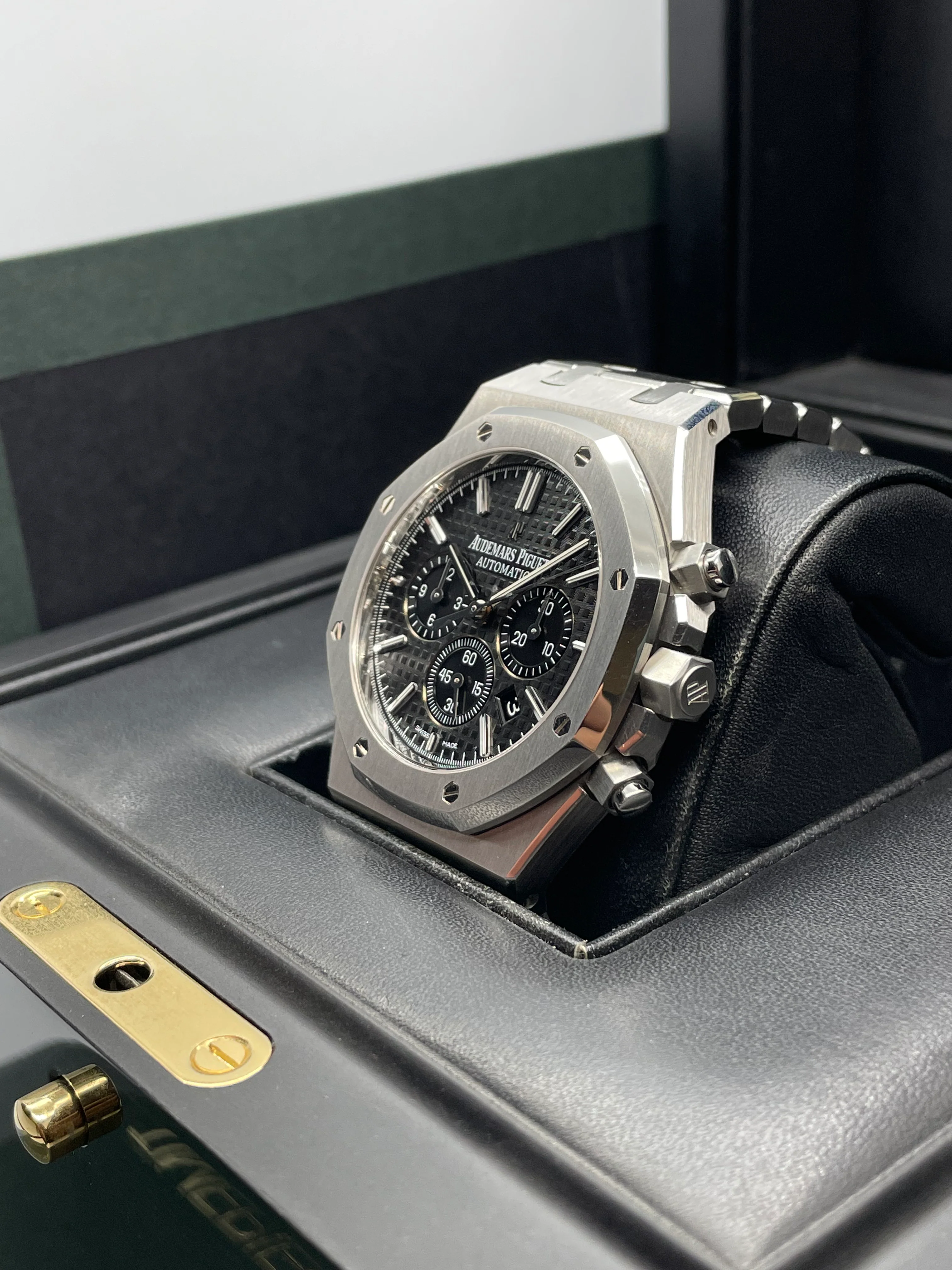 Audemars Piguet Royal Oak Chronograph 41mm 26320ST 2014 [Preowned] - Image 7