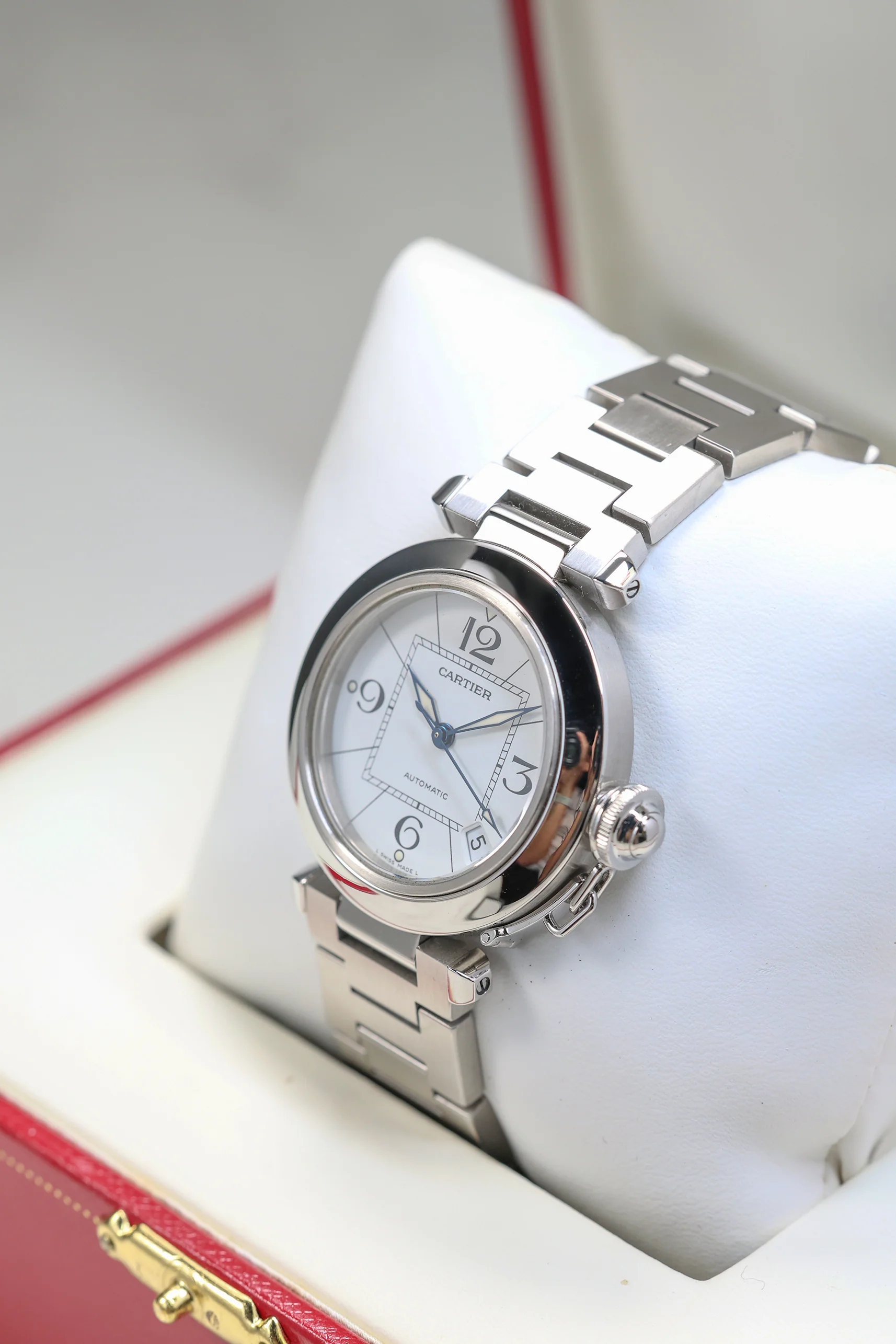 Cartier Pasha C W31074M7 2019 [Preowned] - Image 10