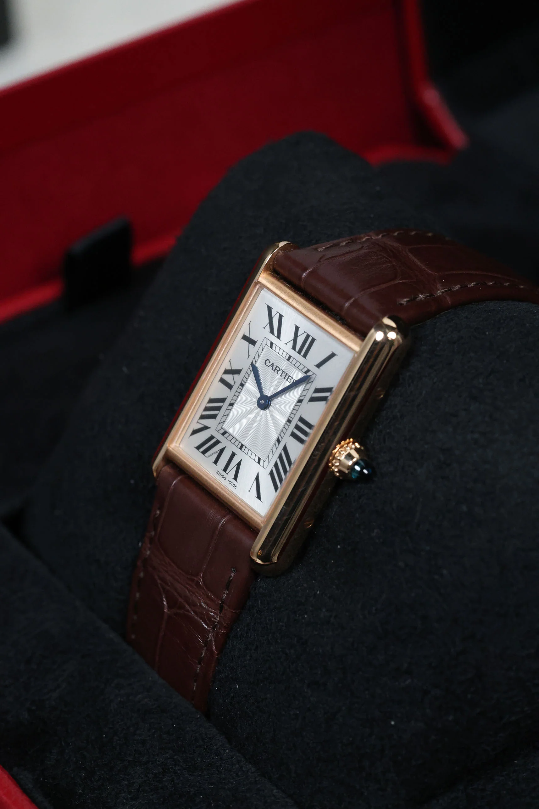 Cartier Tank Louis Large WGTA0011 2021 [Preowned] - Image 9