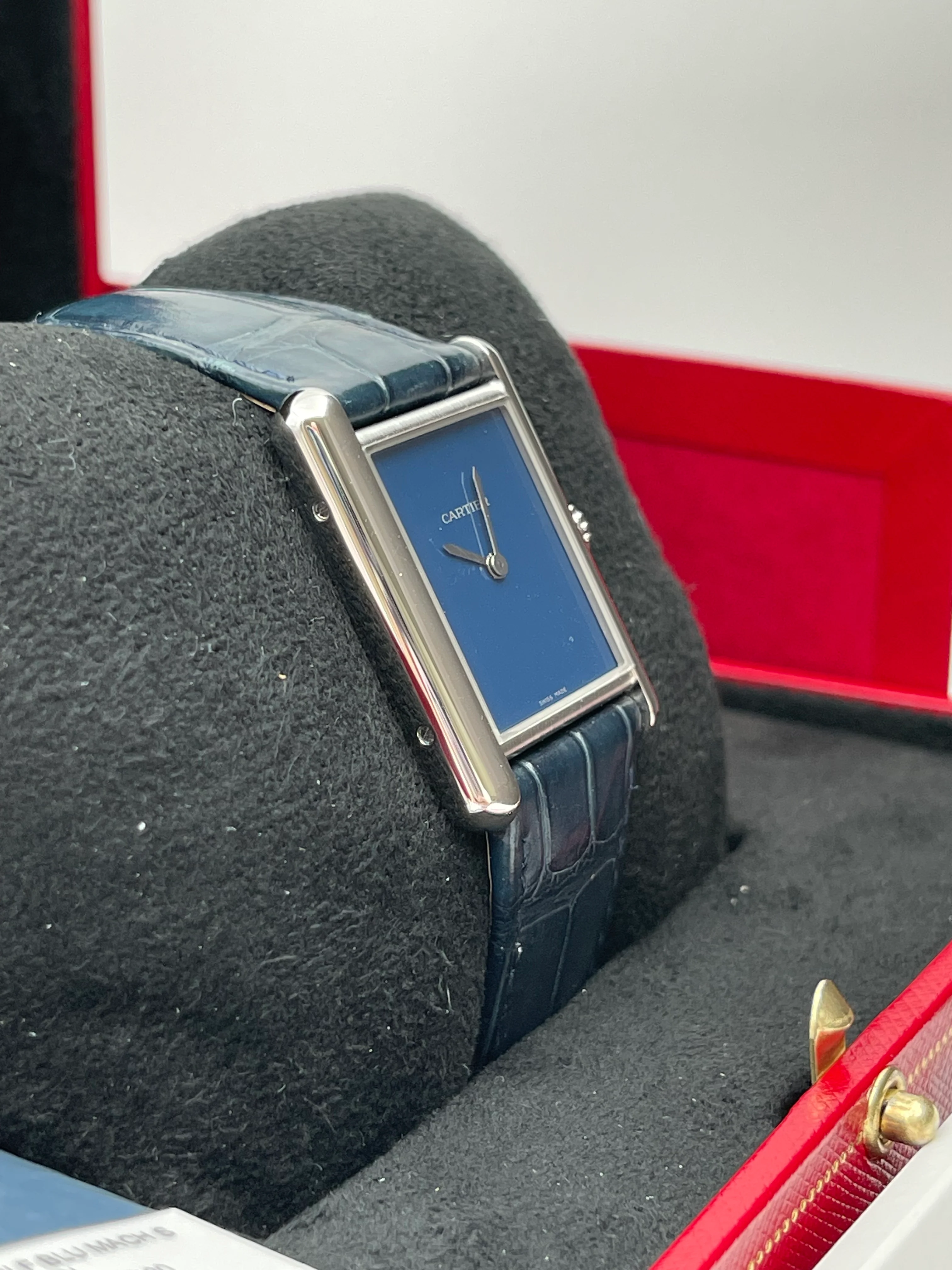 Cartier Tank Must Large WSTA0055 2021 [Preowned] - Image 5
