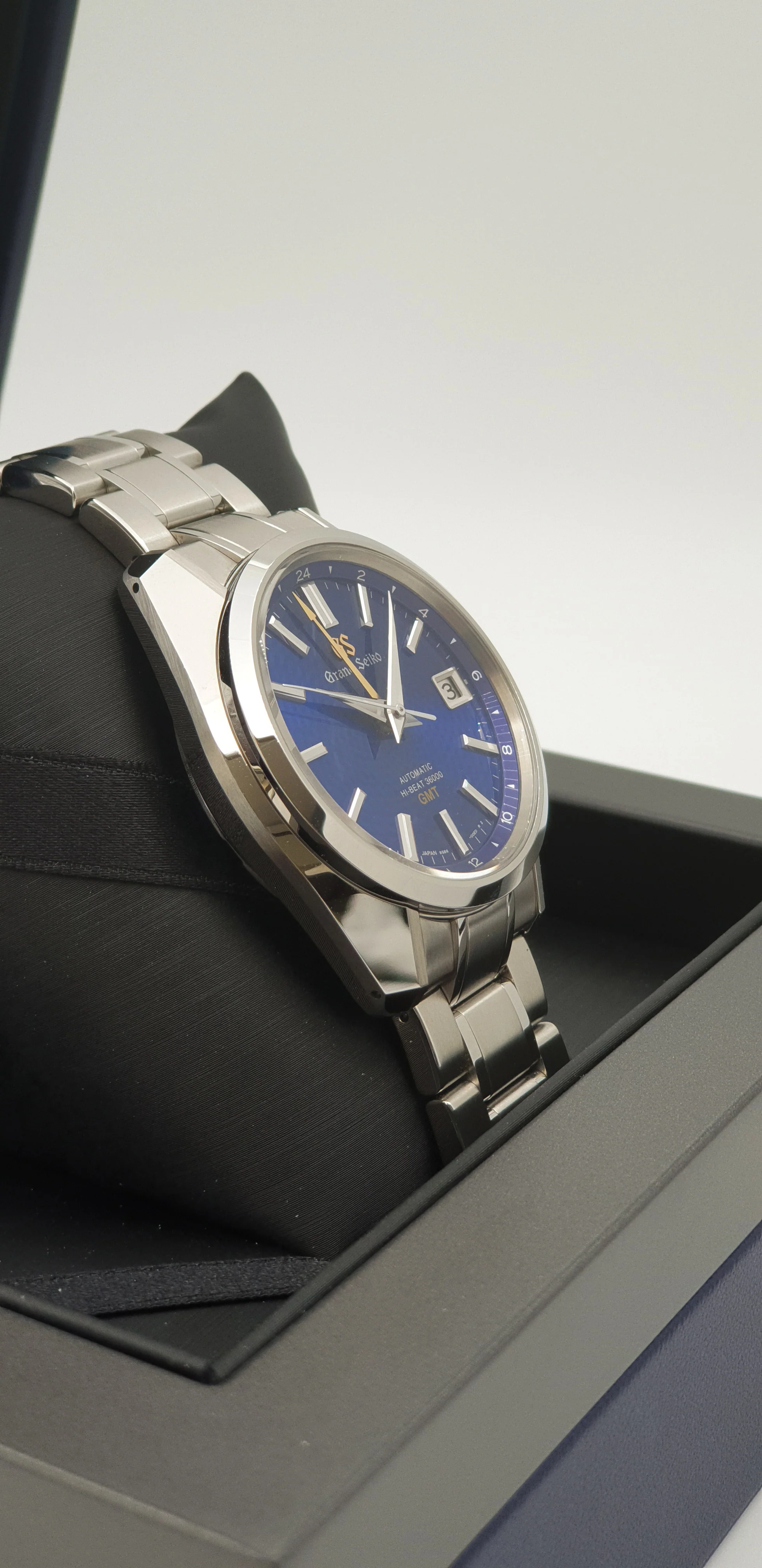 Grand Seiko Heritage SBGJ261G "Peacock" LE 2022 [Preowned] - Image 5