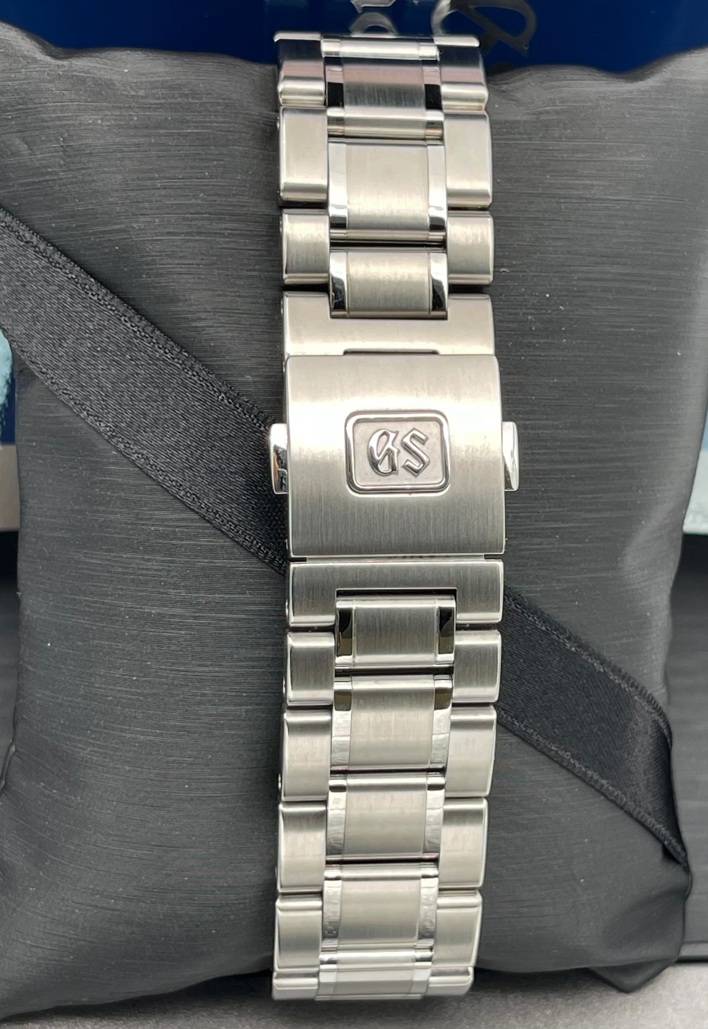 Grand Seiko Heritage SBGJ261G "Peacock" LE 2022 [Preowned] - Image 8