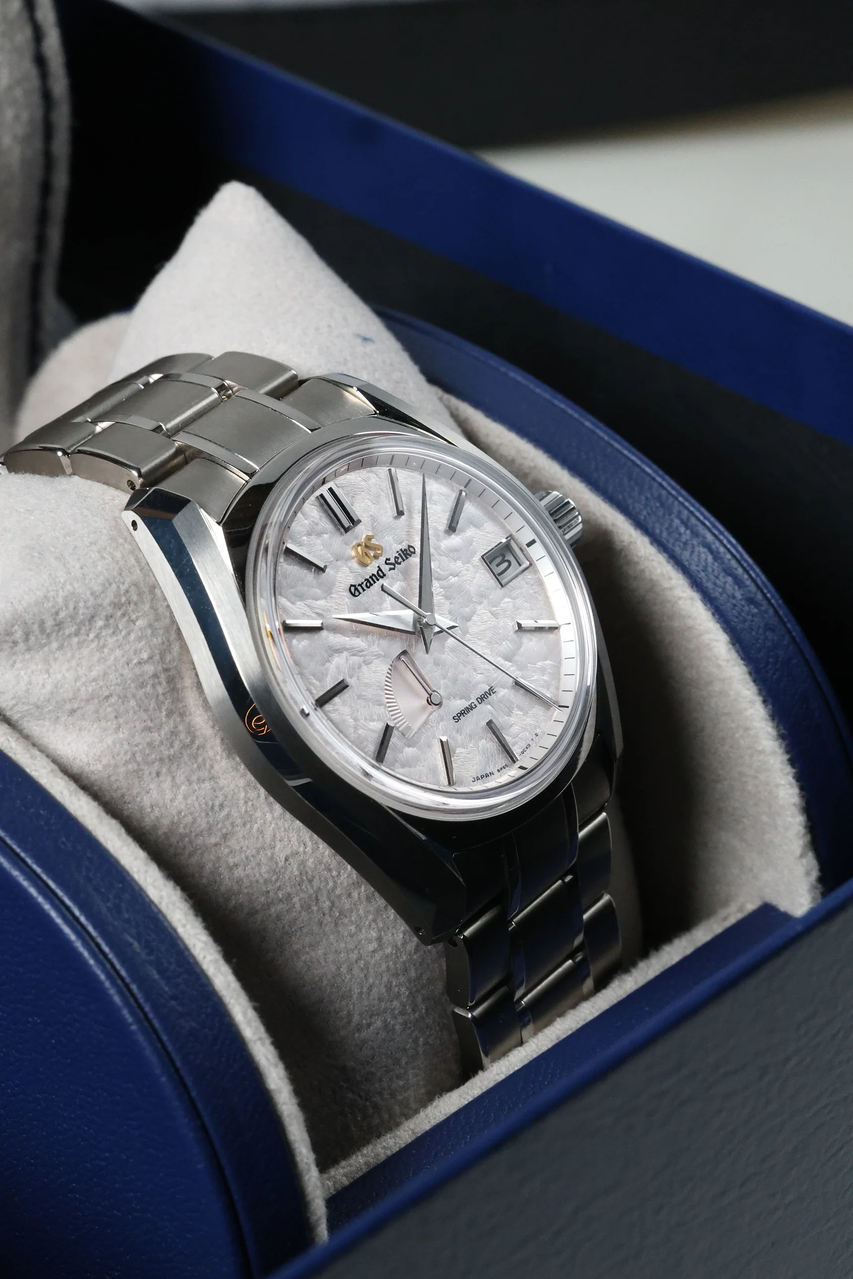 Grand Seiko Spring Drive Shunbun SBGA413G 2026 [Preowned] - Image 10