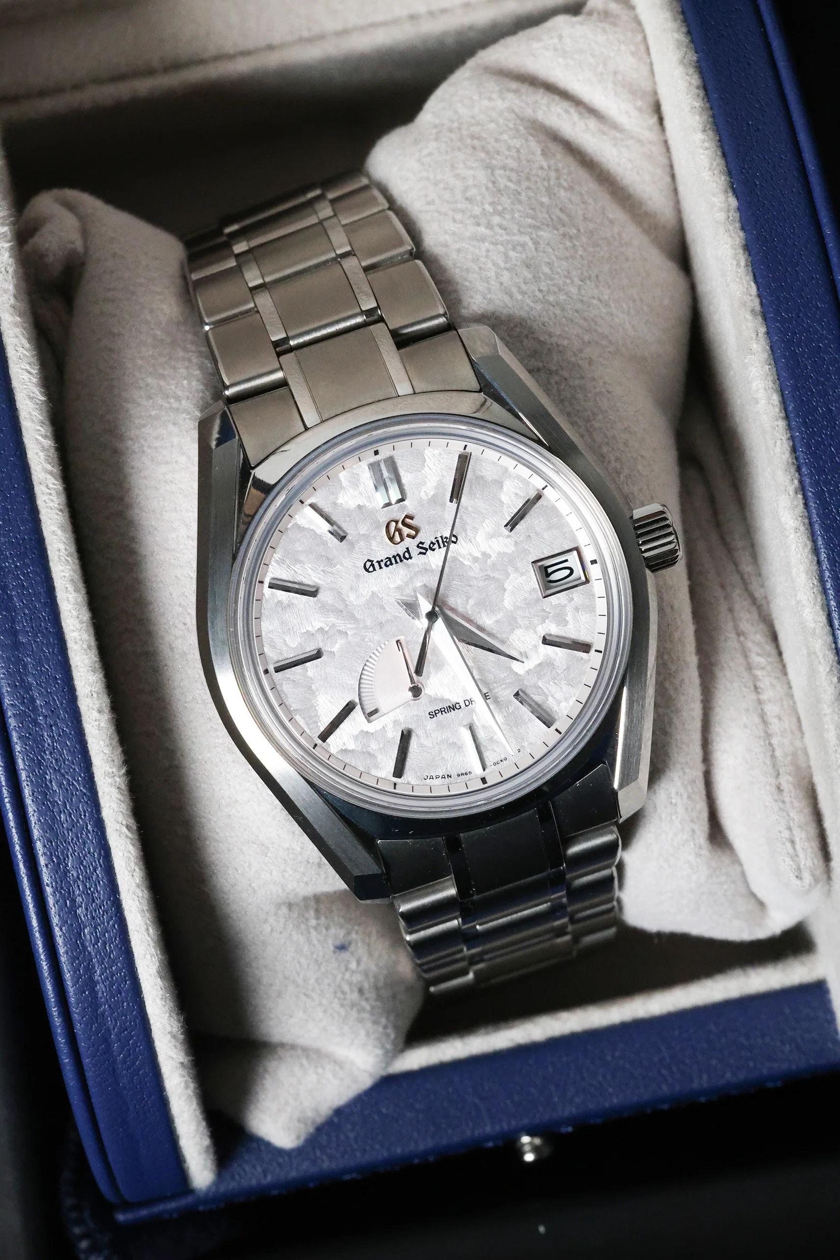 Grand Seiko Spring Drive Shunbun SBGA413G 2026 [Preowned] - Image 8
