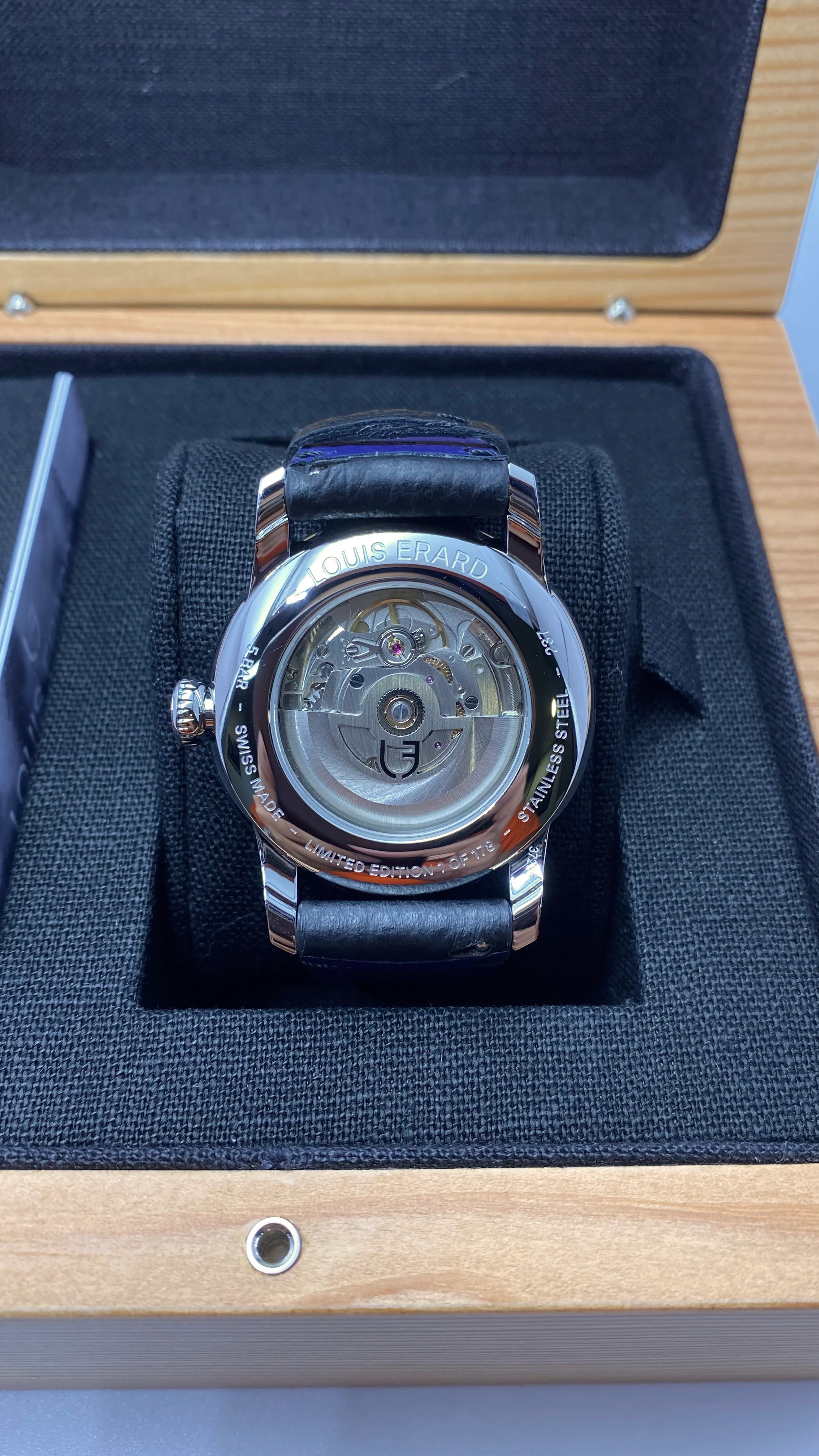 Louis Erard Le Régulateur x Massena LAB Gold 42mm - Image 13