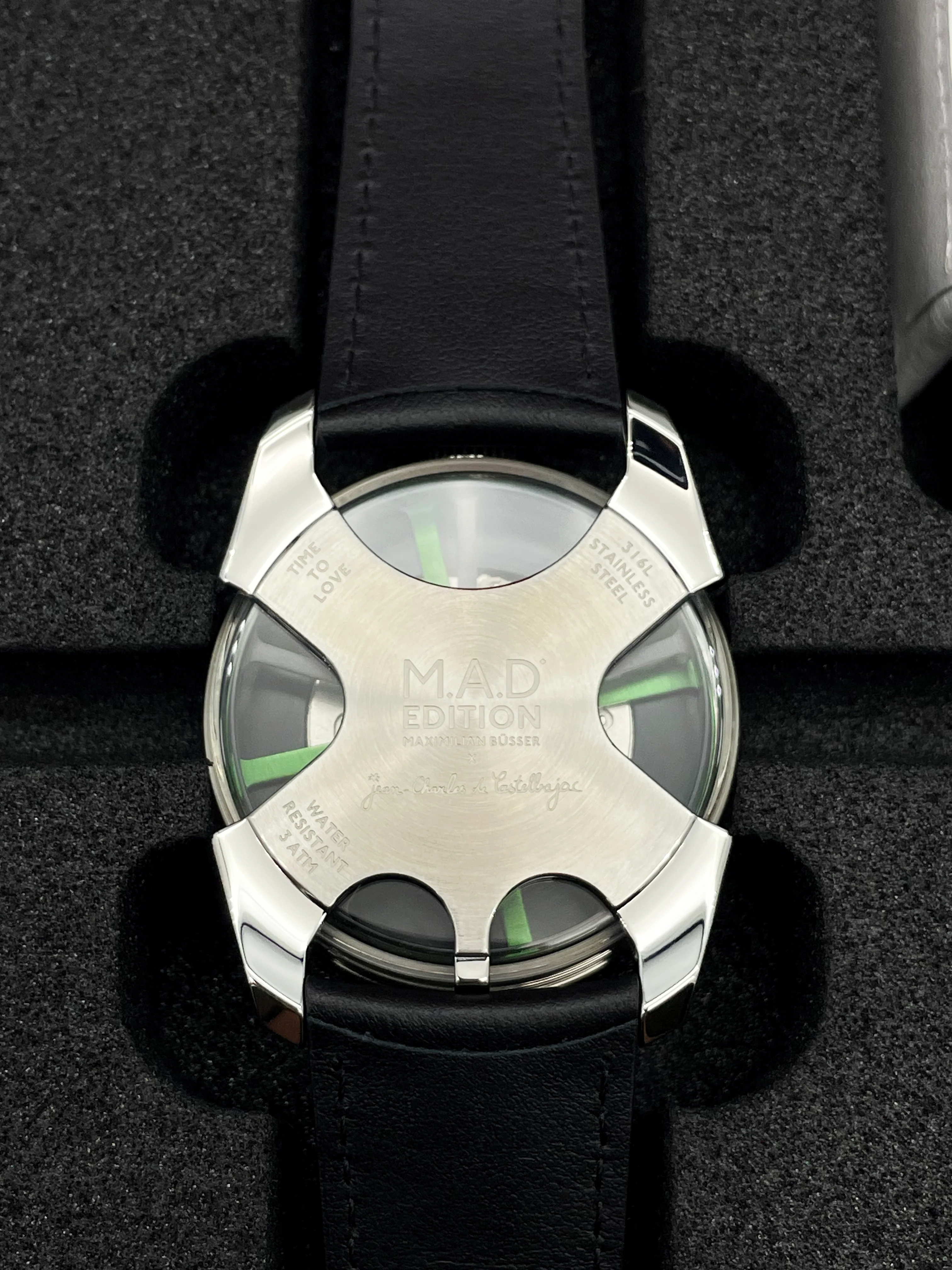 M.A.D.1 Editions by MB&F - Raffles "Time To Love" - Image 15