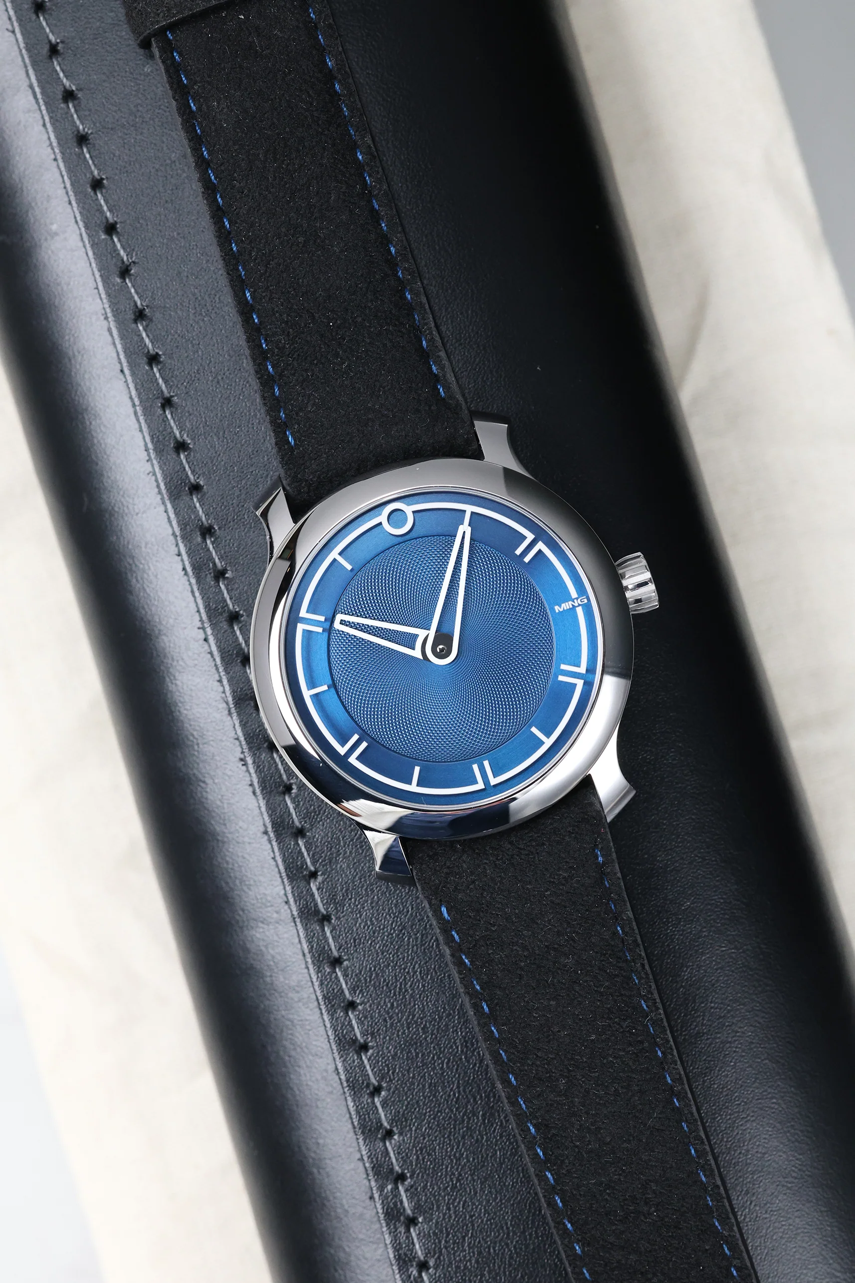 MING 17.09 Blue 38mm 2022 [Preowned] - Image 7