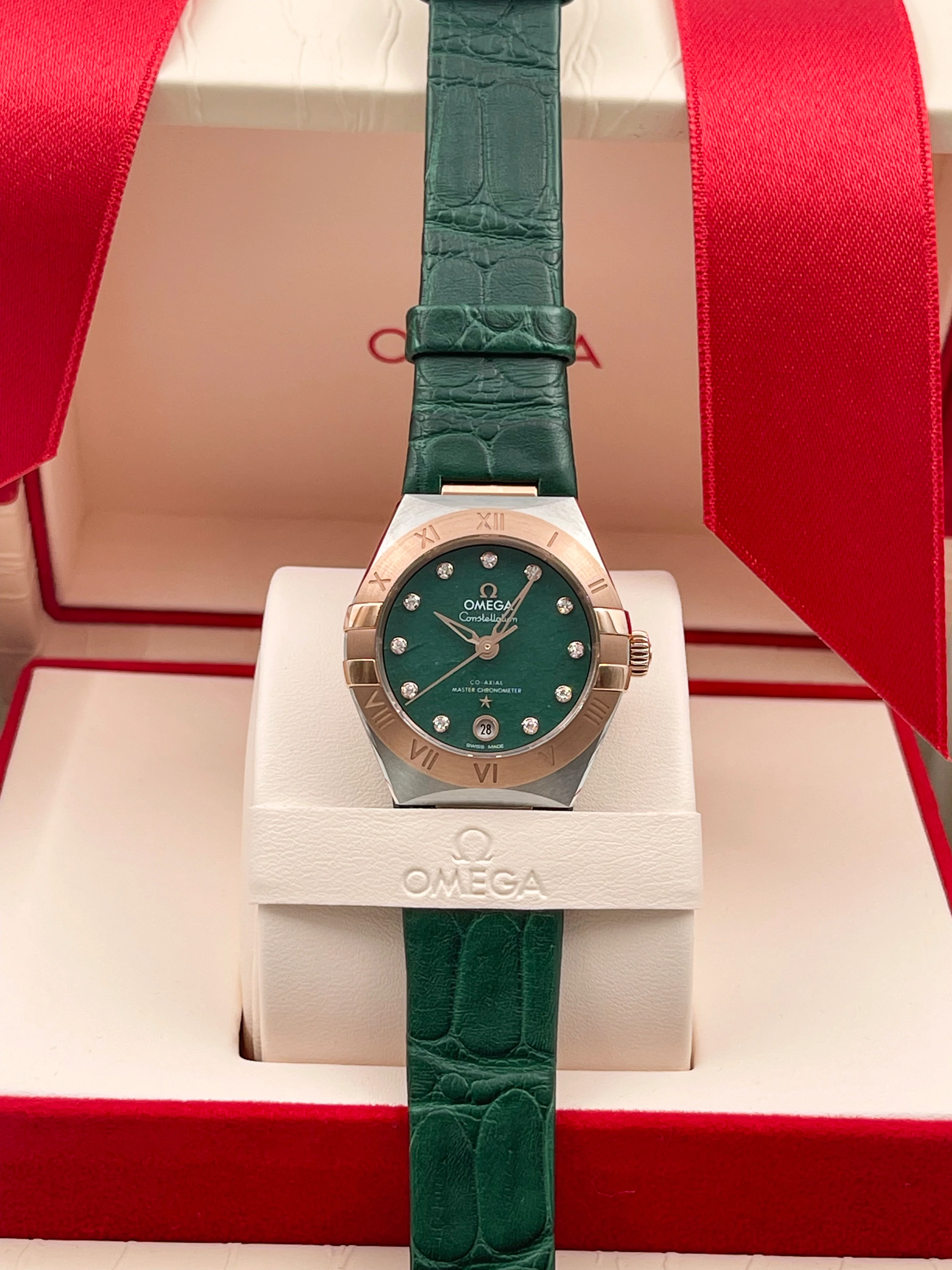 Omega Constellation Sedna™ Gold Aventurine Green 11 Diamonds 29mm 131.23.29.20.99.001 [NOS] - Image 4