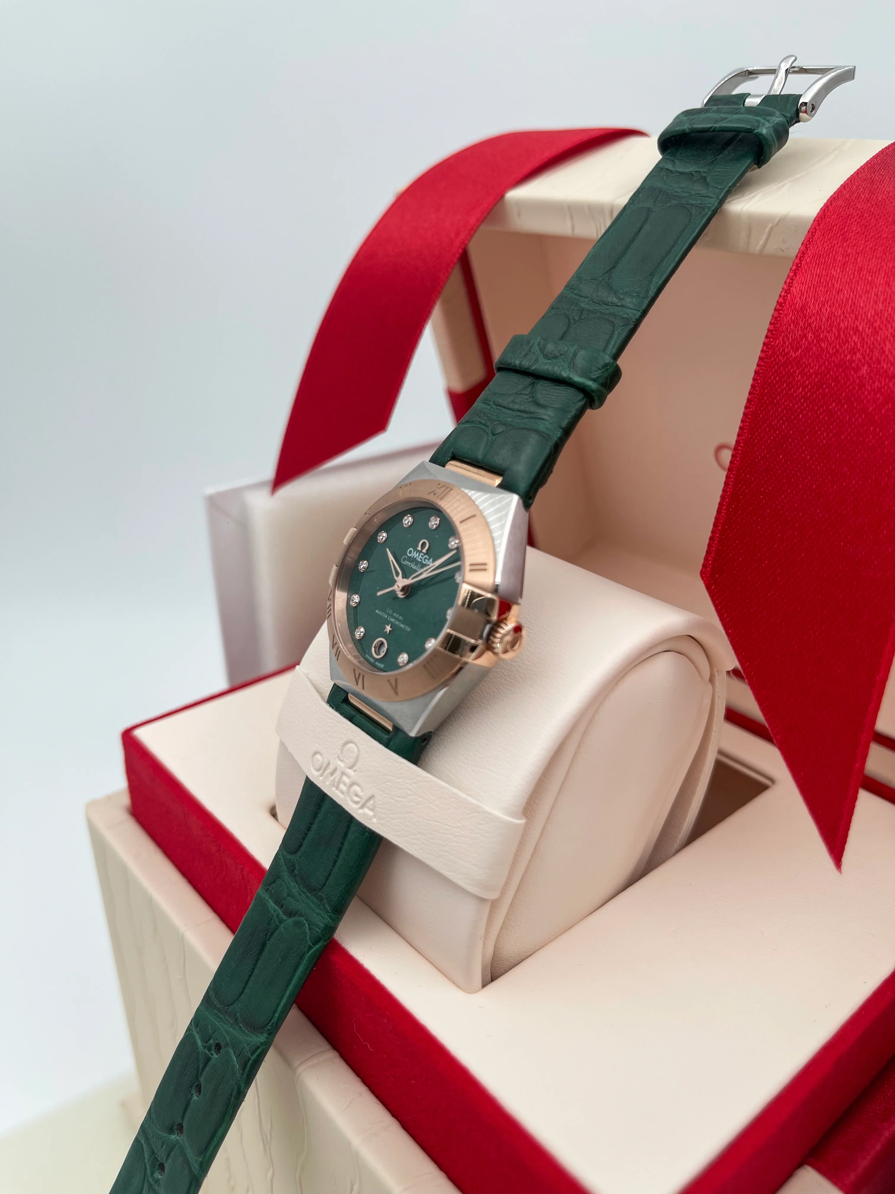 Omega Constellation Sedna™ Gold Aventurine Green 11 Diamonds 29mm 131.23.29.20.99.001 [NOS] - Image 6