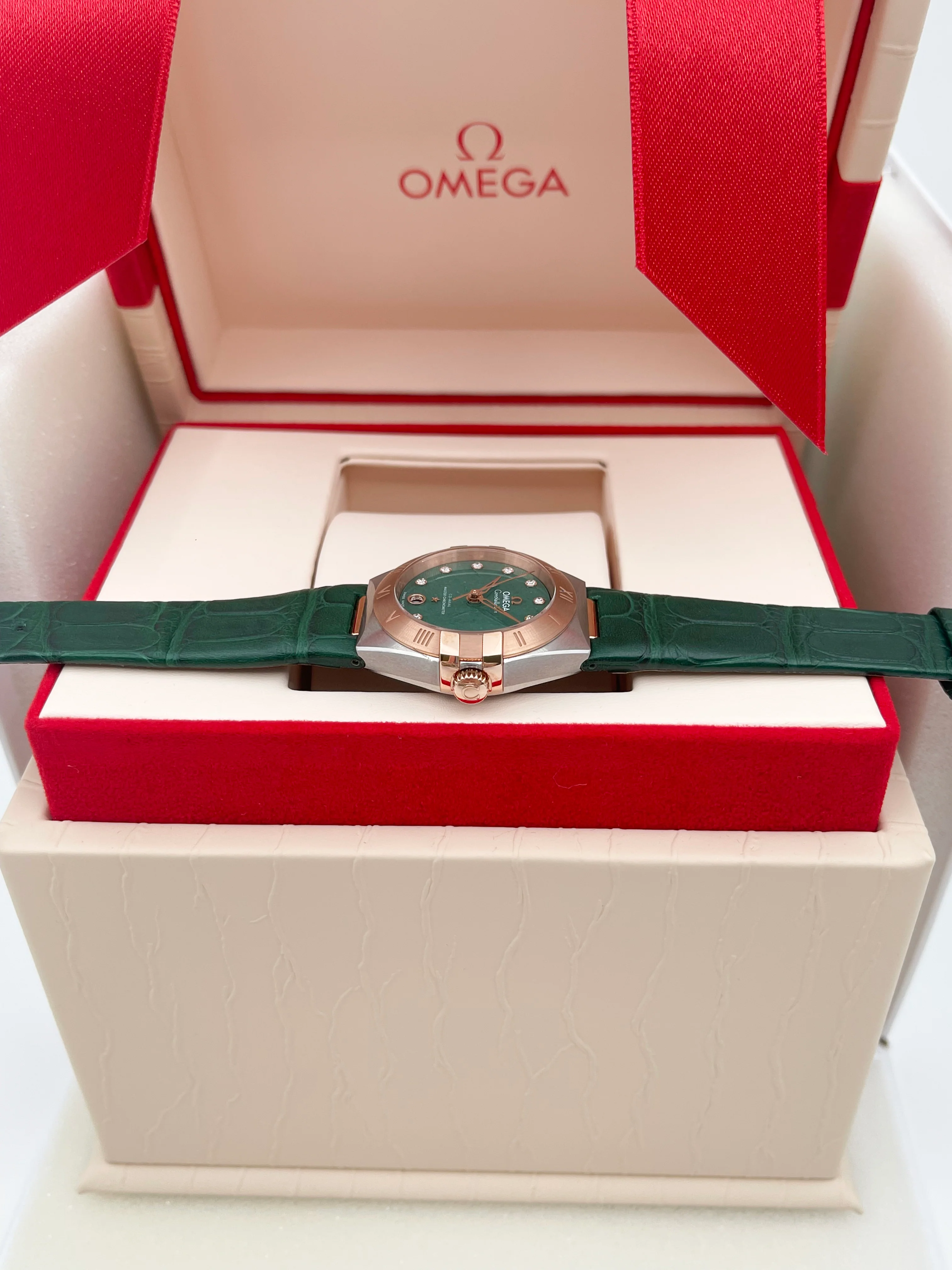 Omega Constellation Sedna™ Gold Aventurine Green 11 Diamonds 29mm 131.23.29.20.99.001 [NOS] - Image 8