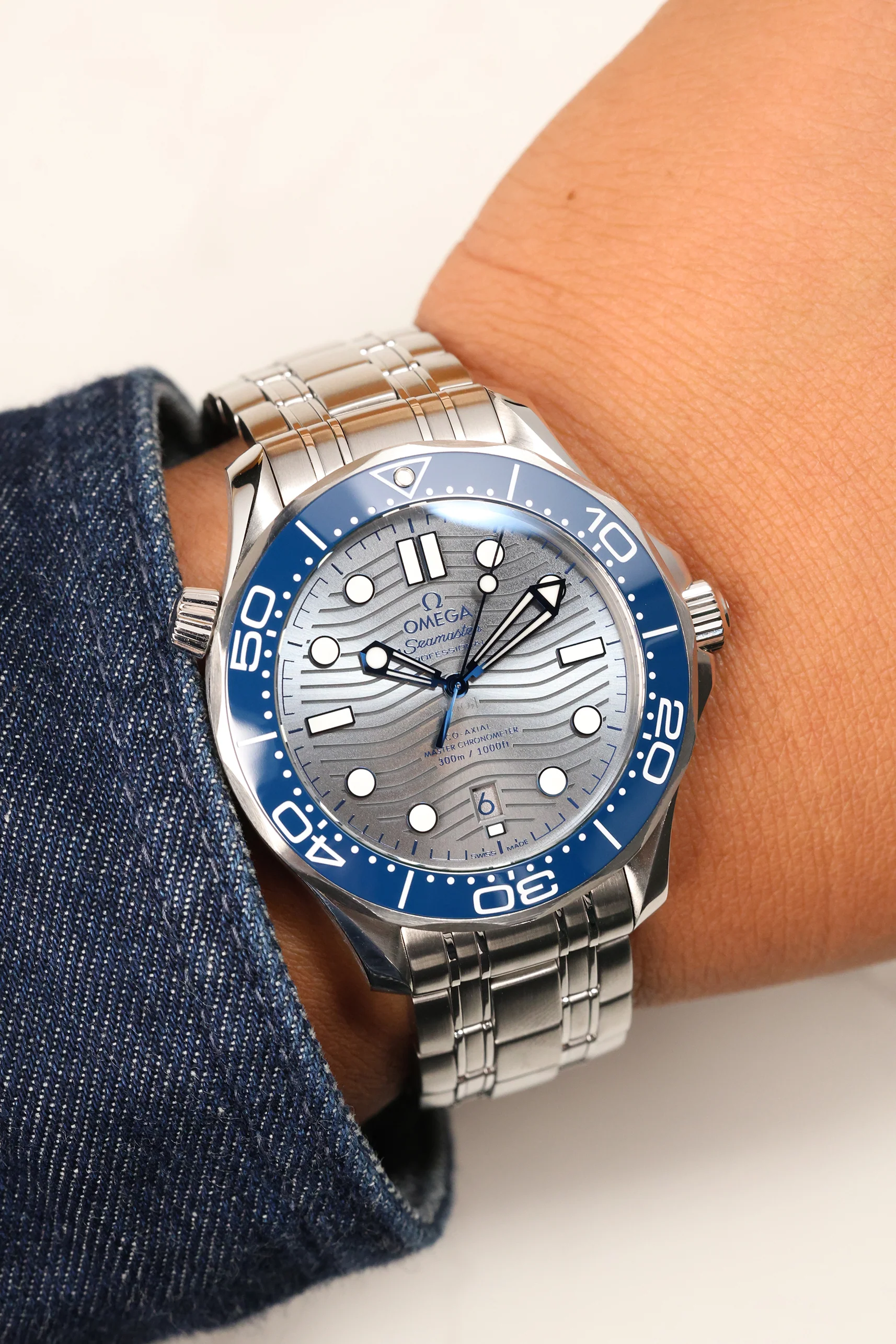 Omega Diver 300m Co-Axial Master Chronometer 42mm 2019 [Preowned] - Image 6