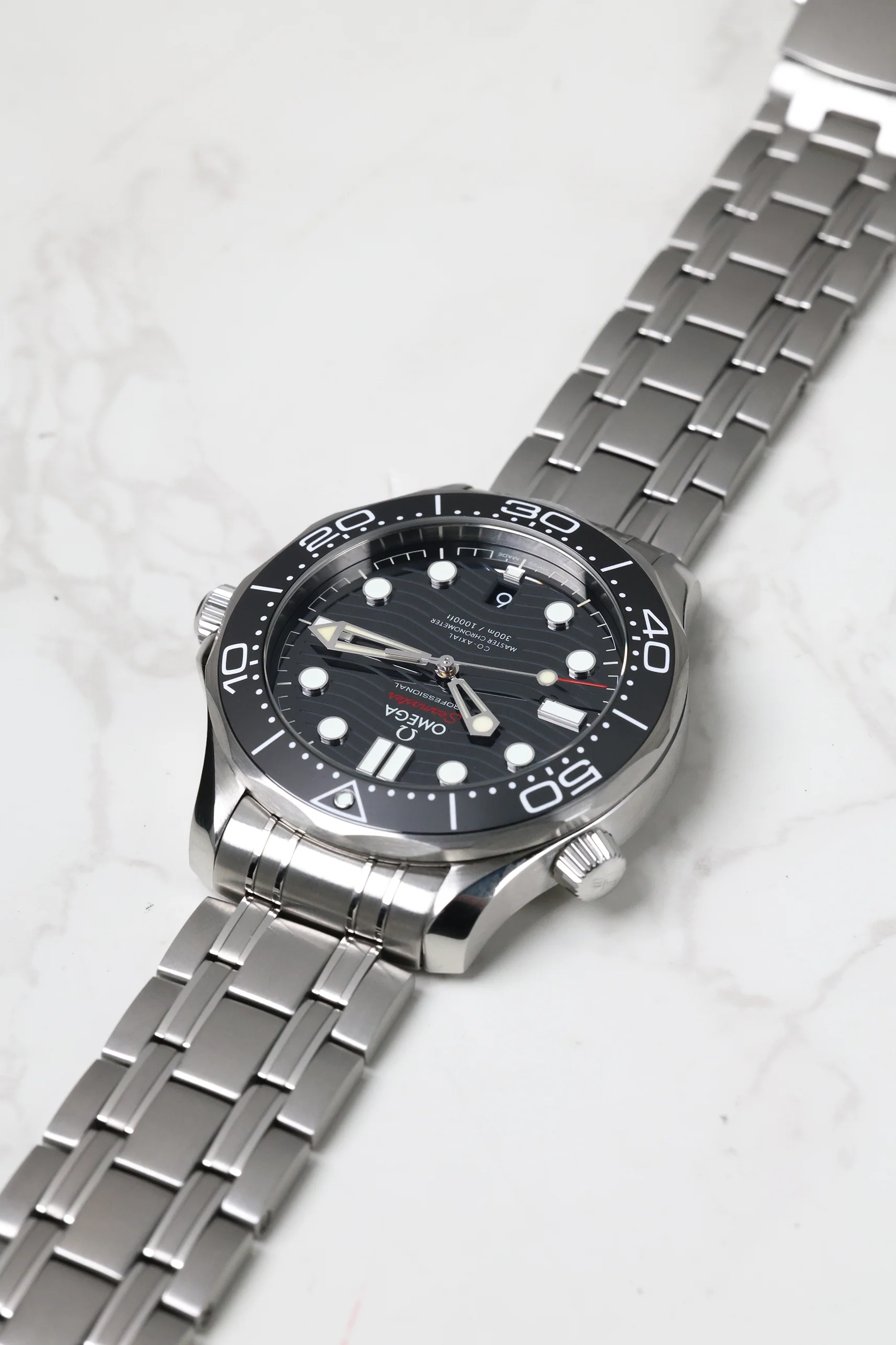 Omega Diver 300m Co-Axial Master Chronometer 42mm 2023 [Preowned] - Image 13
