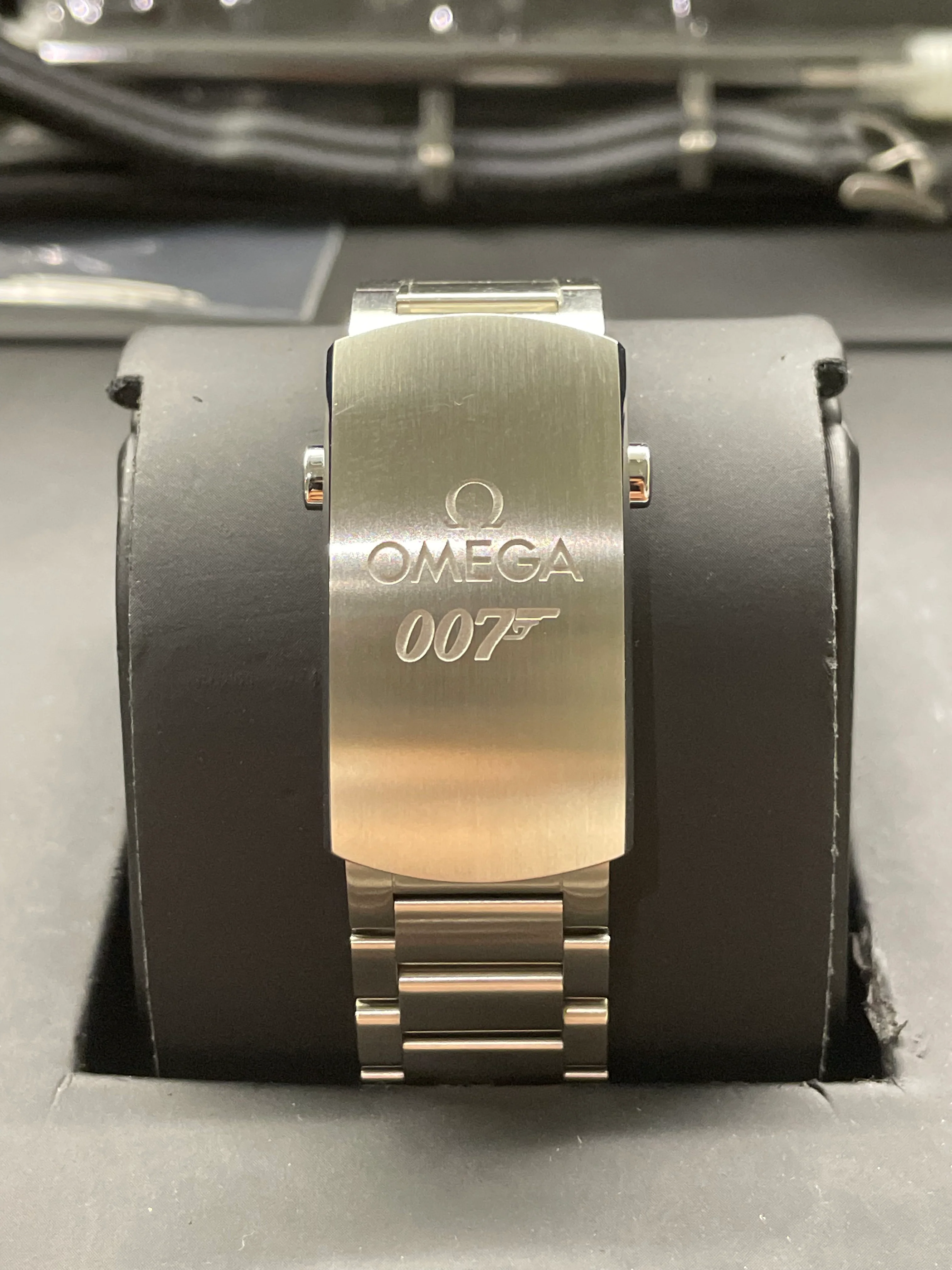 Omega Seamaster 300 Master Co-Axial "Spectre" 41mm 2017 [Preowned] - Image 17