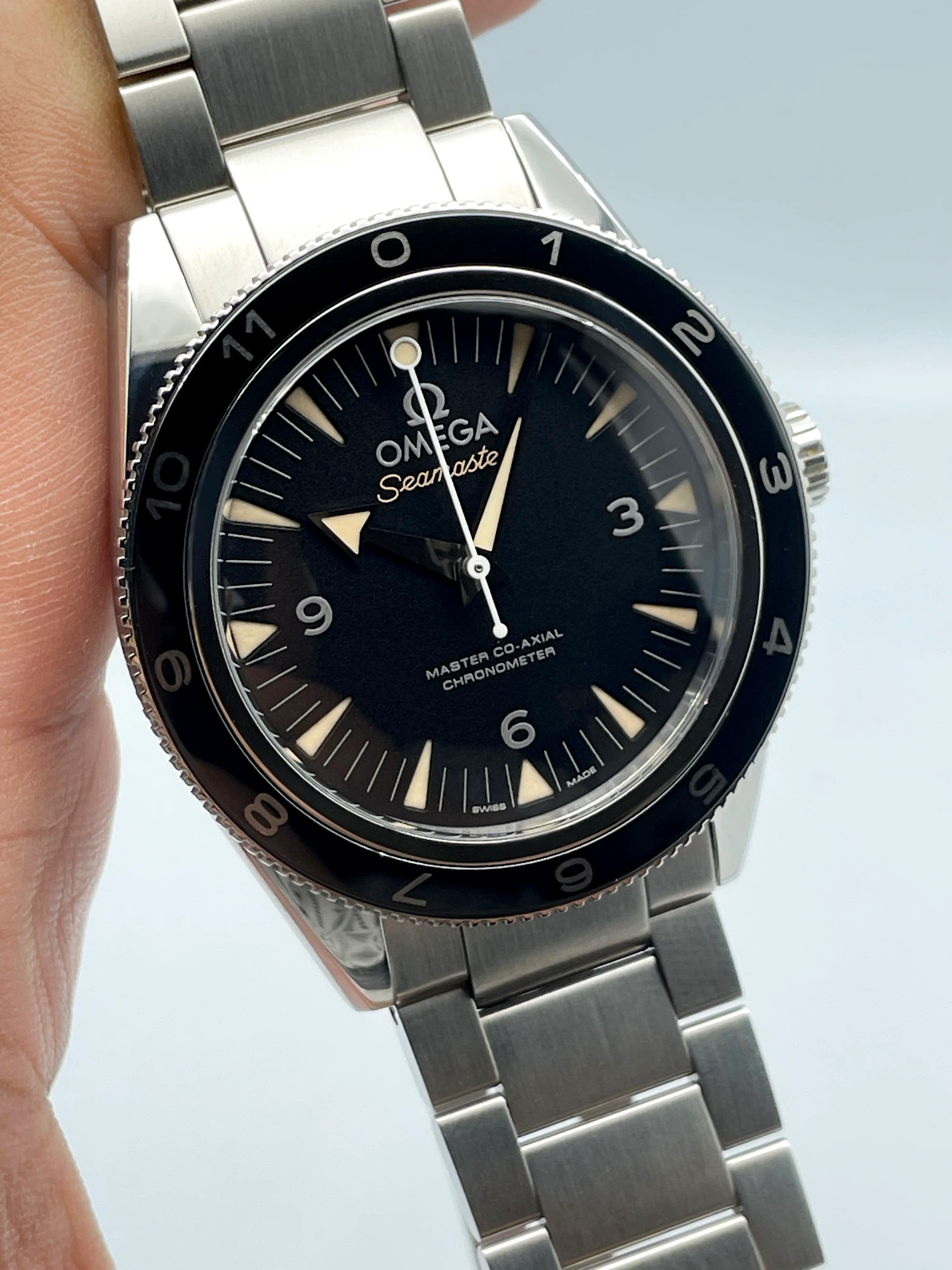 Omega Seamaster 300 Master Co-Axial "Spectre" 41mm 2017 [Preowned] - Image 6