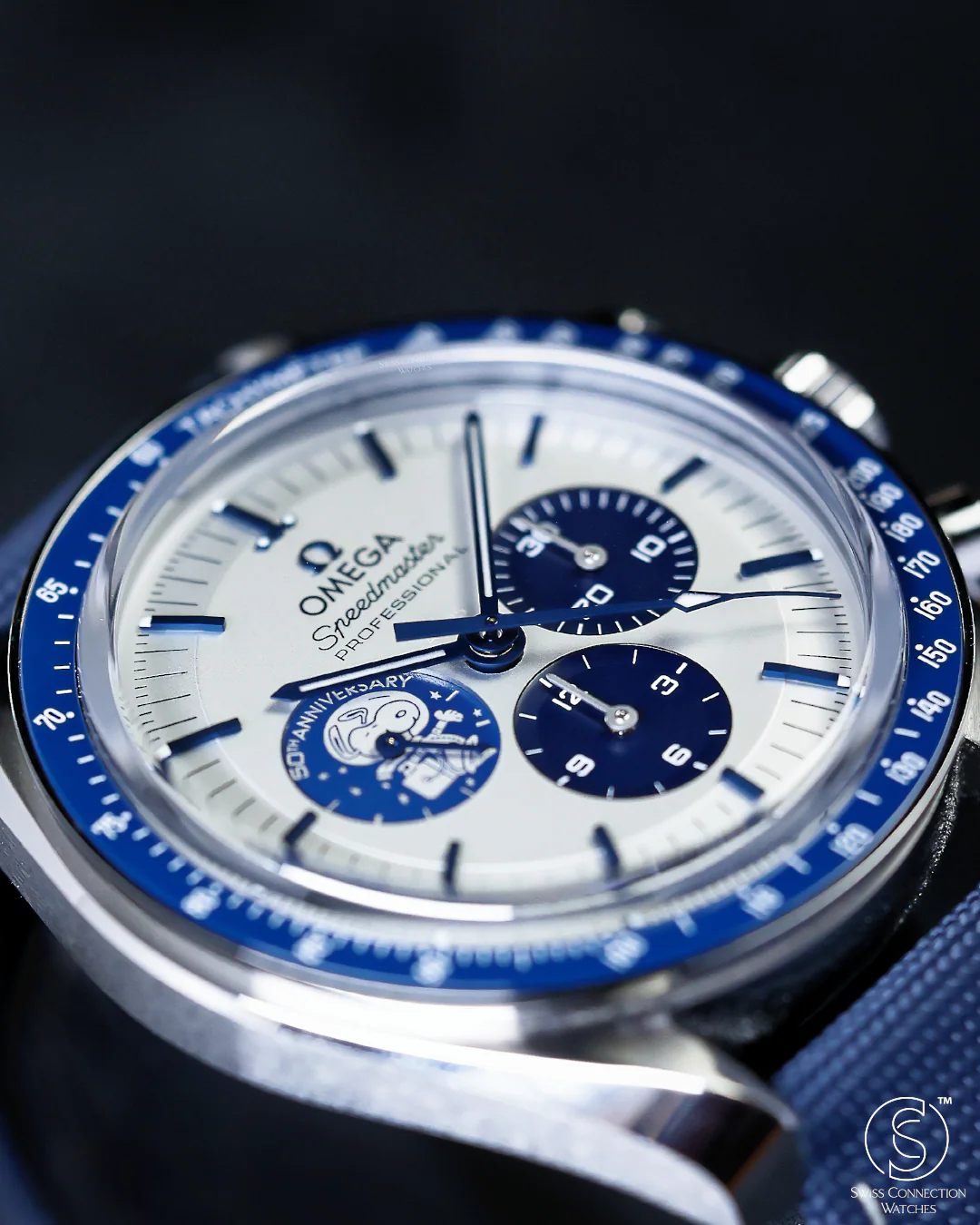 Omega Speedmaster Anniversary Series Silver Snoopy 42mm 310.32.42.50.02.001 2025 [Preowned] - Image 3