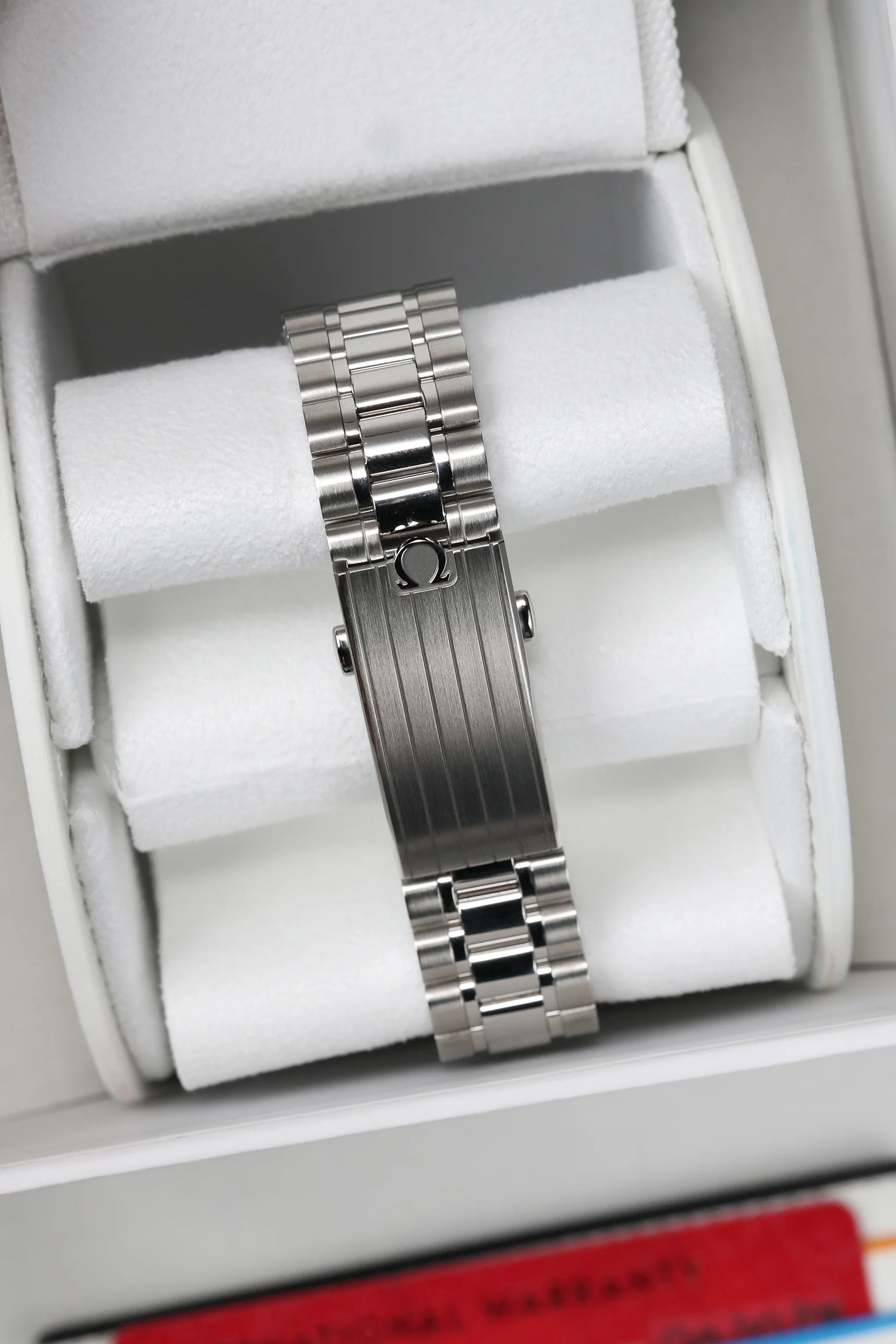 Omega Speedmaster Milano Cortina 38mm 522.30.38.50.04.001 2025 [Preowned] - Image 17