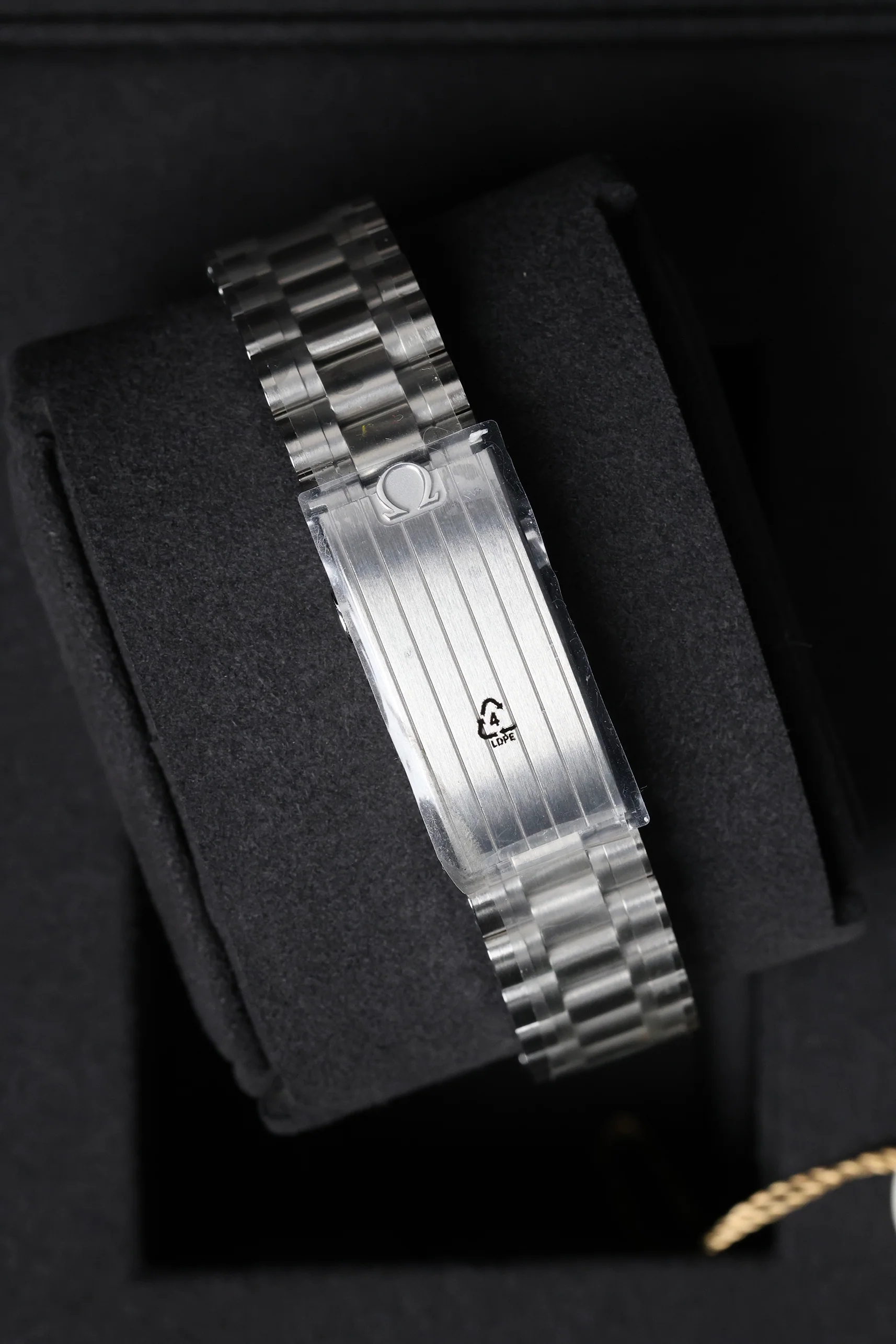Omega Speedmaster Moonwatch Professional 3861 Hesalite 310.30.42.50.01.001 - Image 13