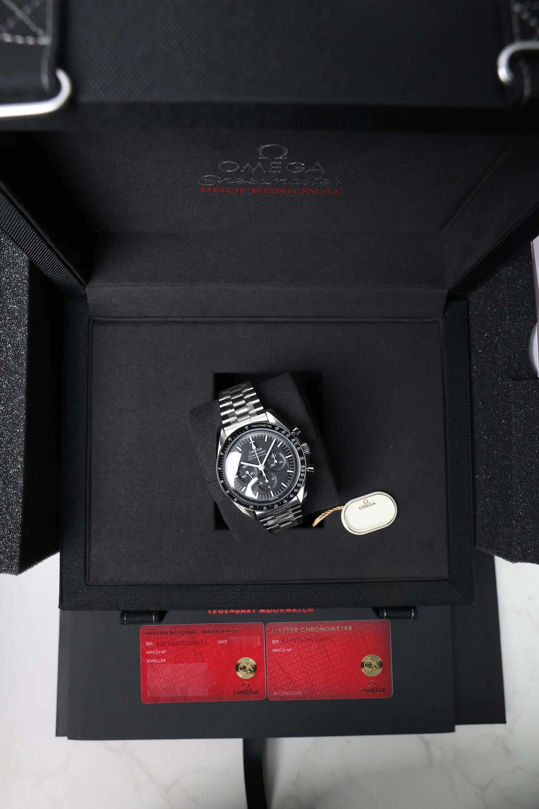 Omega Speedmaster Moonwatch Professional 3861 Hesalite 310.30.42.50.01.001 - Image 14