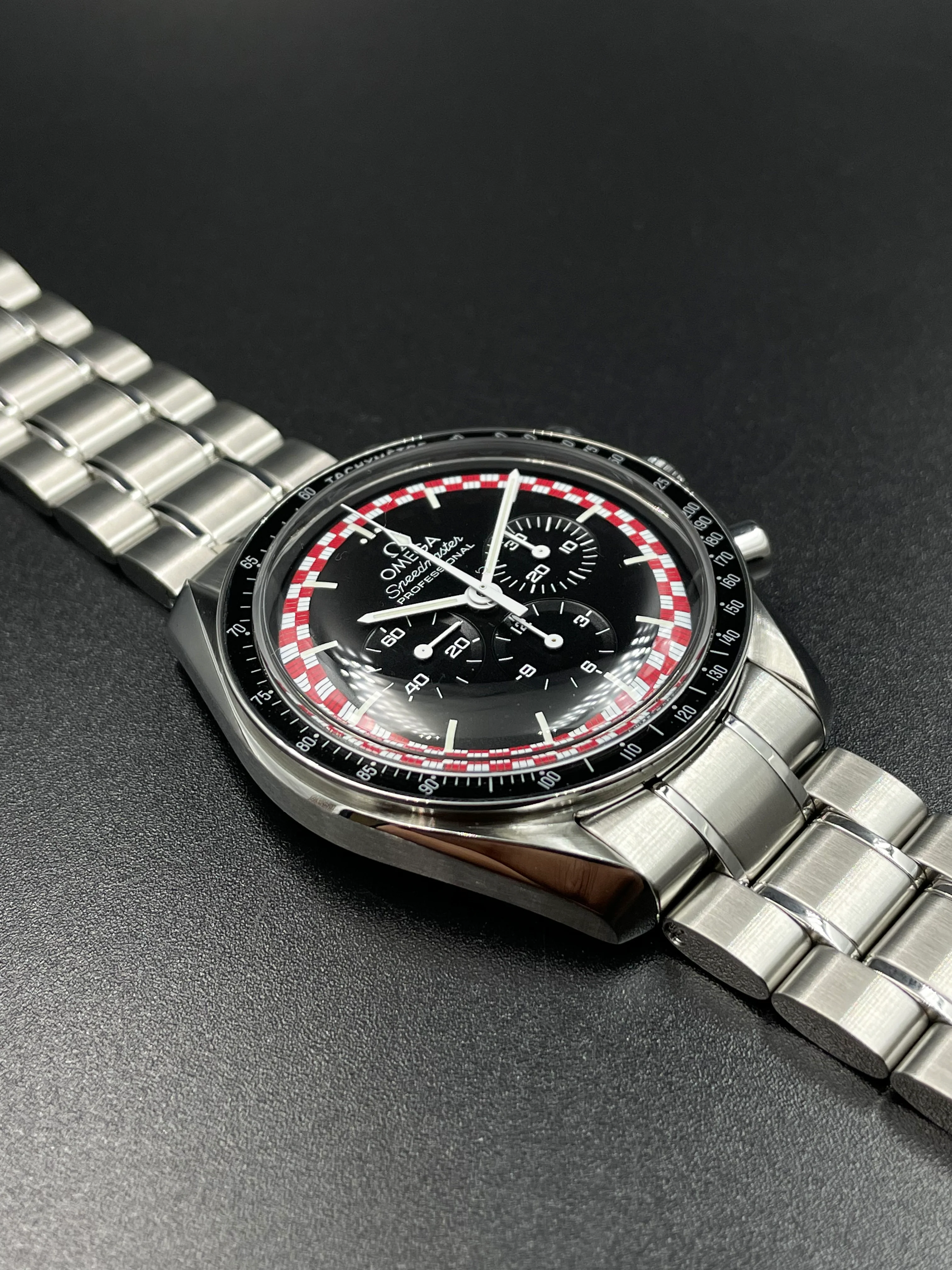 Omega Speedmaster Moonwatch Tintin 311.30.42.30.01.004 2017 [Preowned] - Image 12