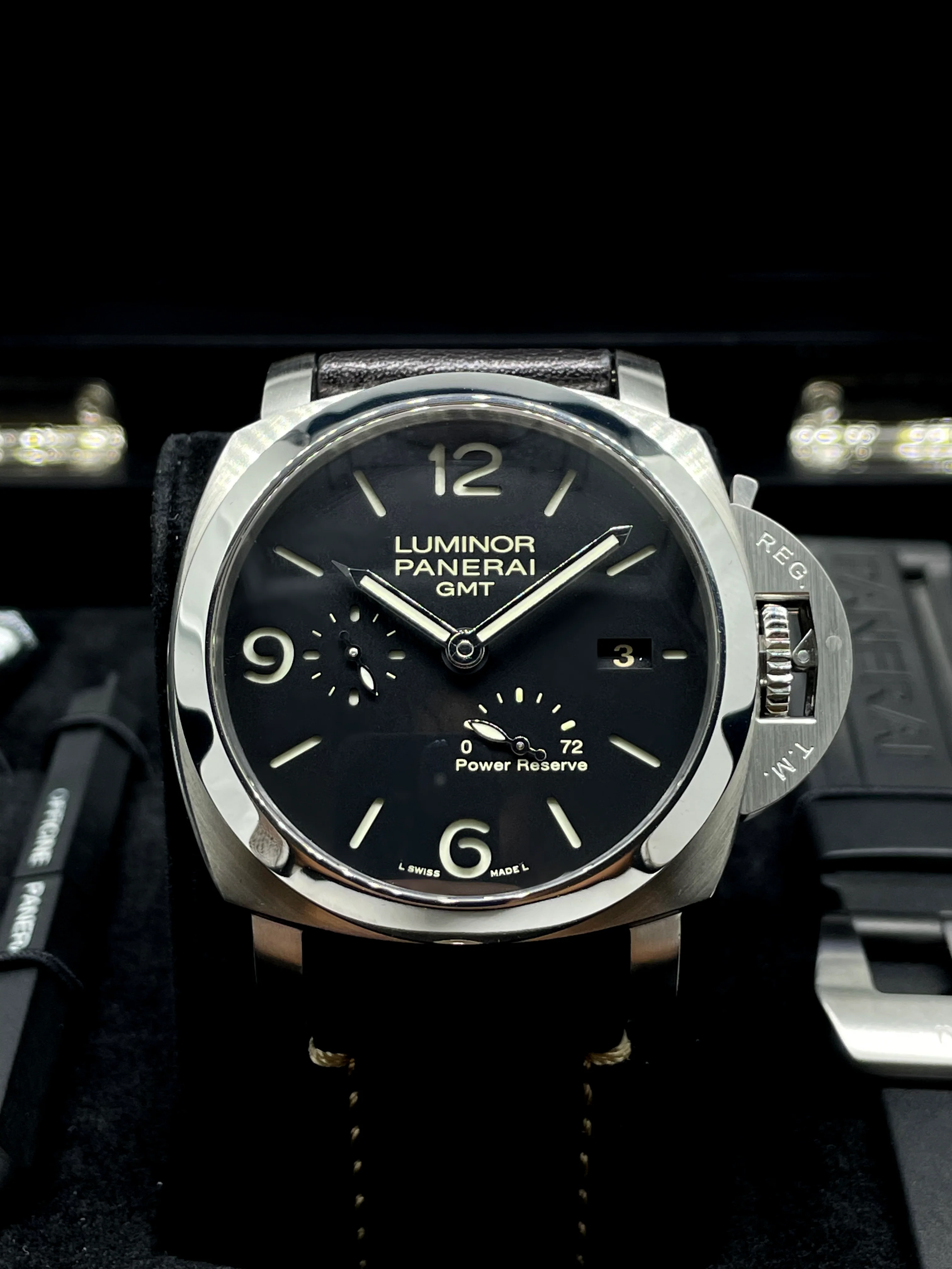 Panerai Luminor 1950 3 Days GMT Power Reserve PAM00321 2015 [Preowned] - Image 8