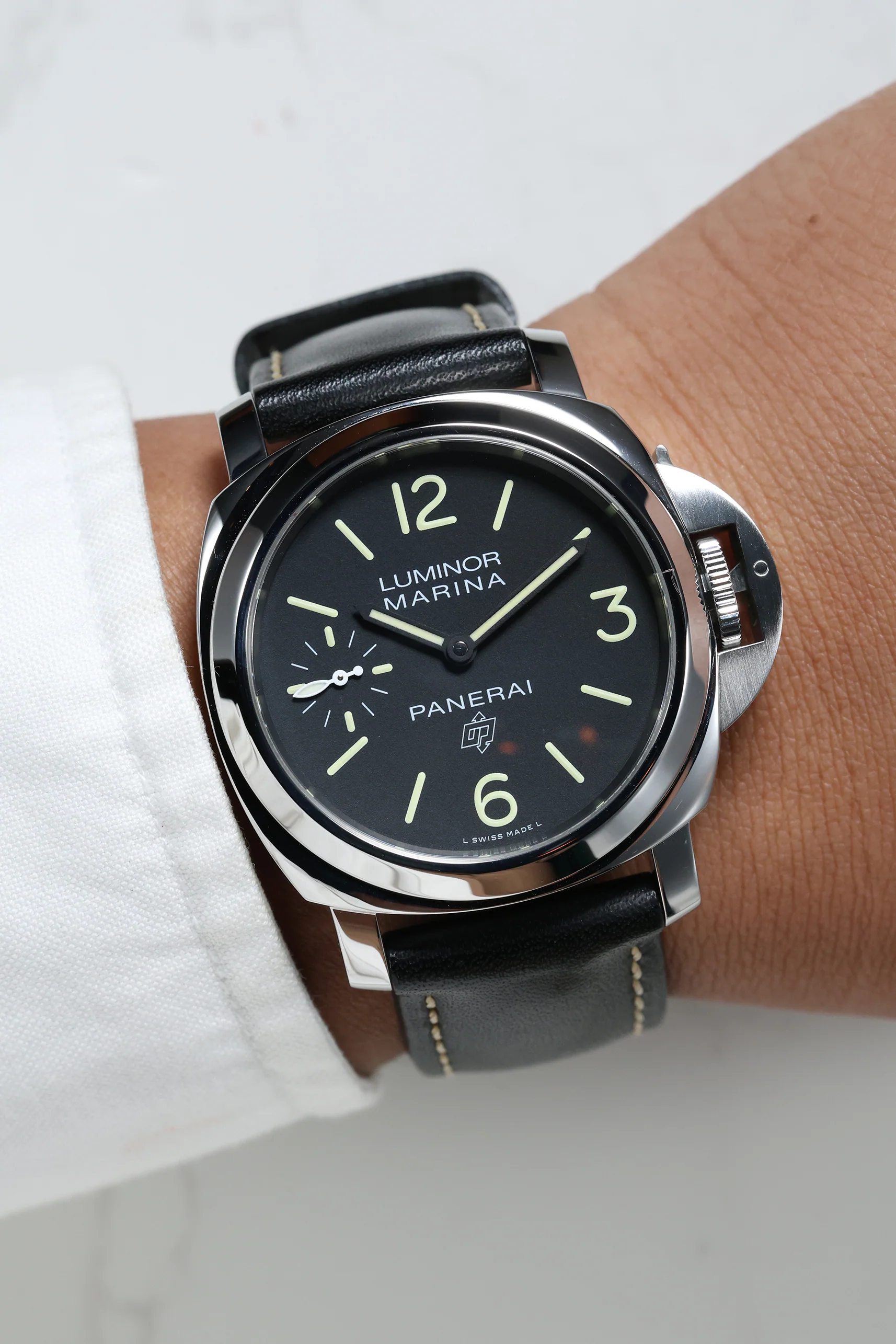 Panerai Luminor Marina Logo 3 Days 44mm PAM00776 2018 [Preowned] - Image 2