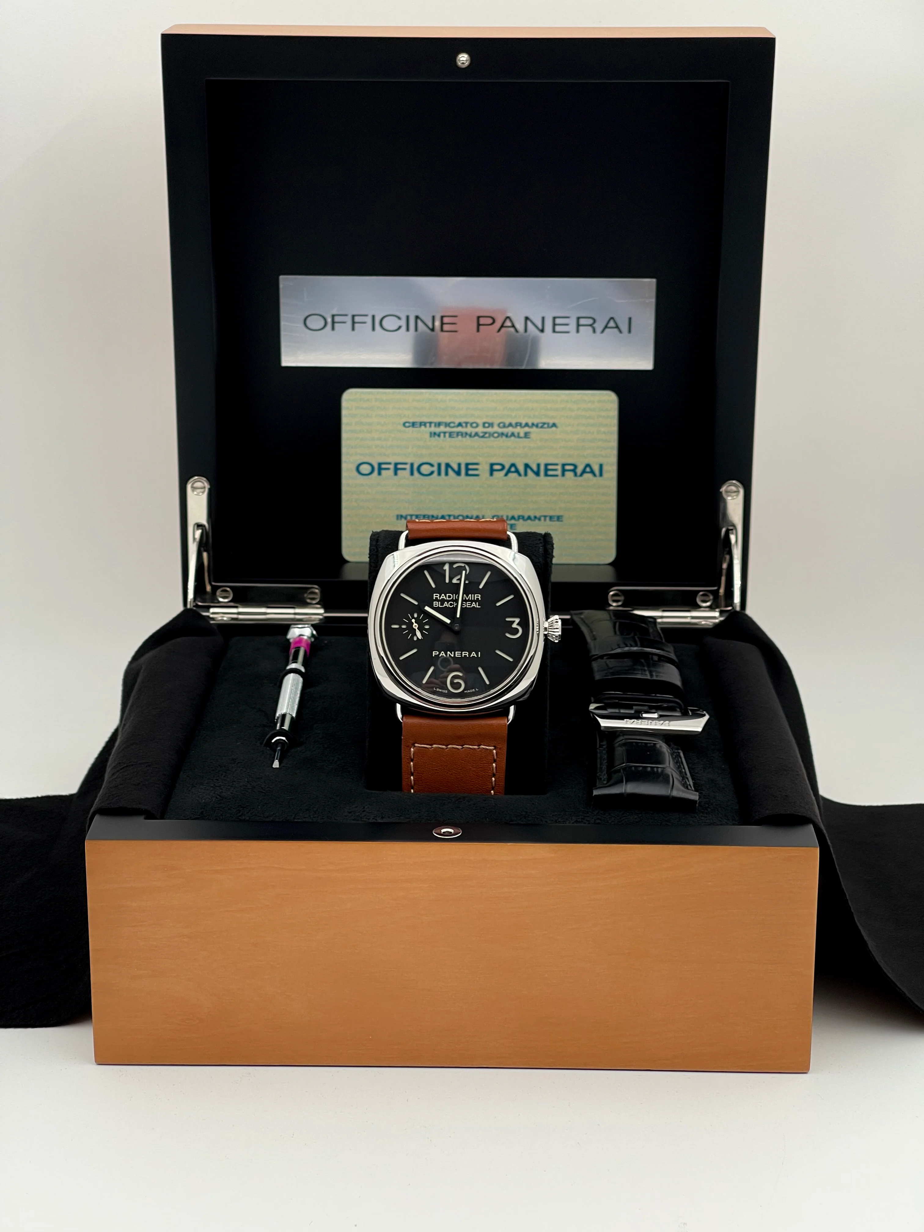 Panerai Radiomir Black Seal 45mm PAM00183 2009 [Preowned] [JB Stock] - Image 15