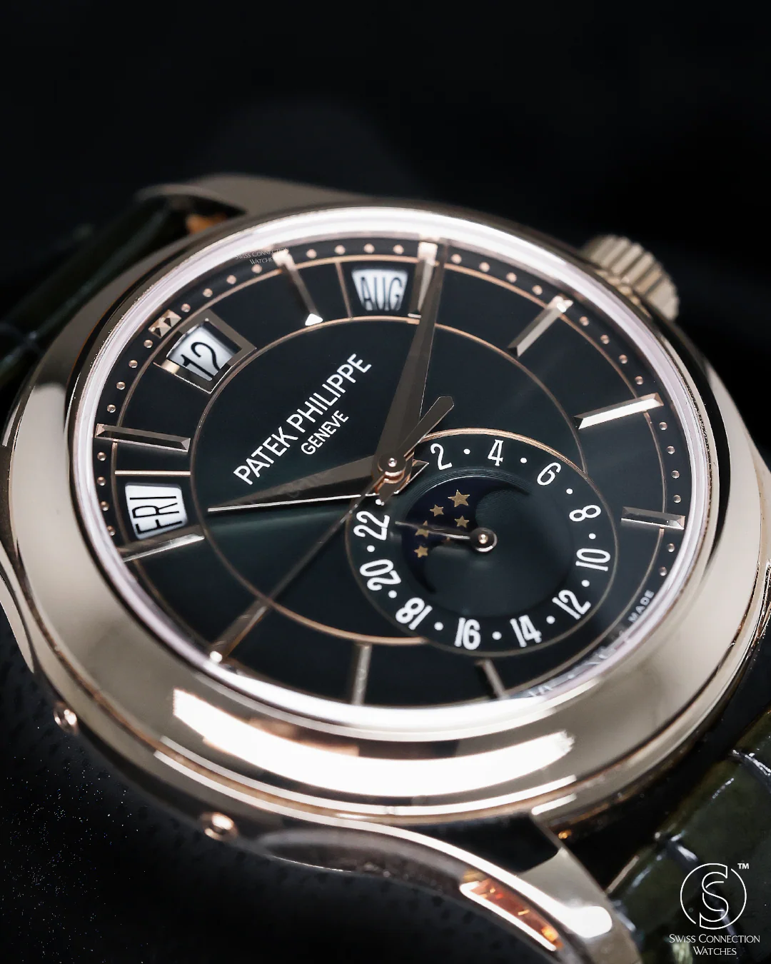 Patek Philippe Annual Calendar Rose Gold 5205R-011 2024 [Preowned] - Image 3
