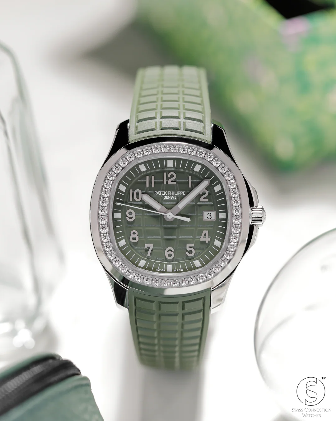 Patek Philippe Aquanaut Green Luce Diamond Set 5267/200A-011 - Image 4