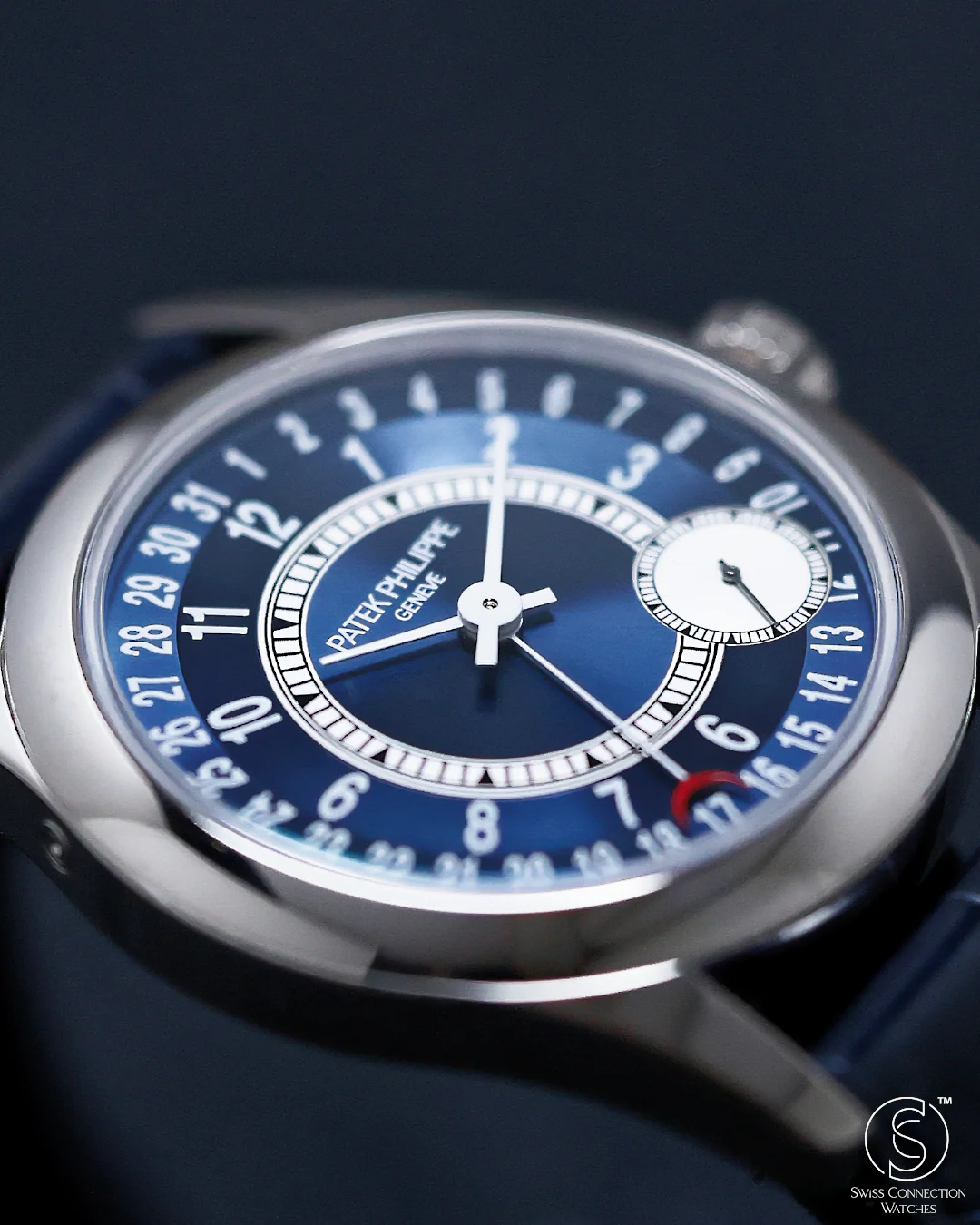 Patek Philippe Calatrava 37mm 6000G-012 2017 [Preowned] - Image 3