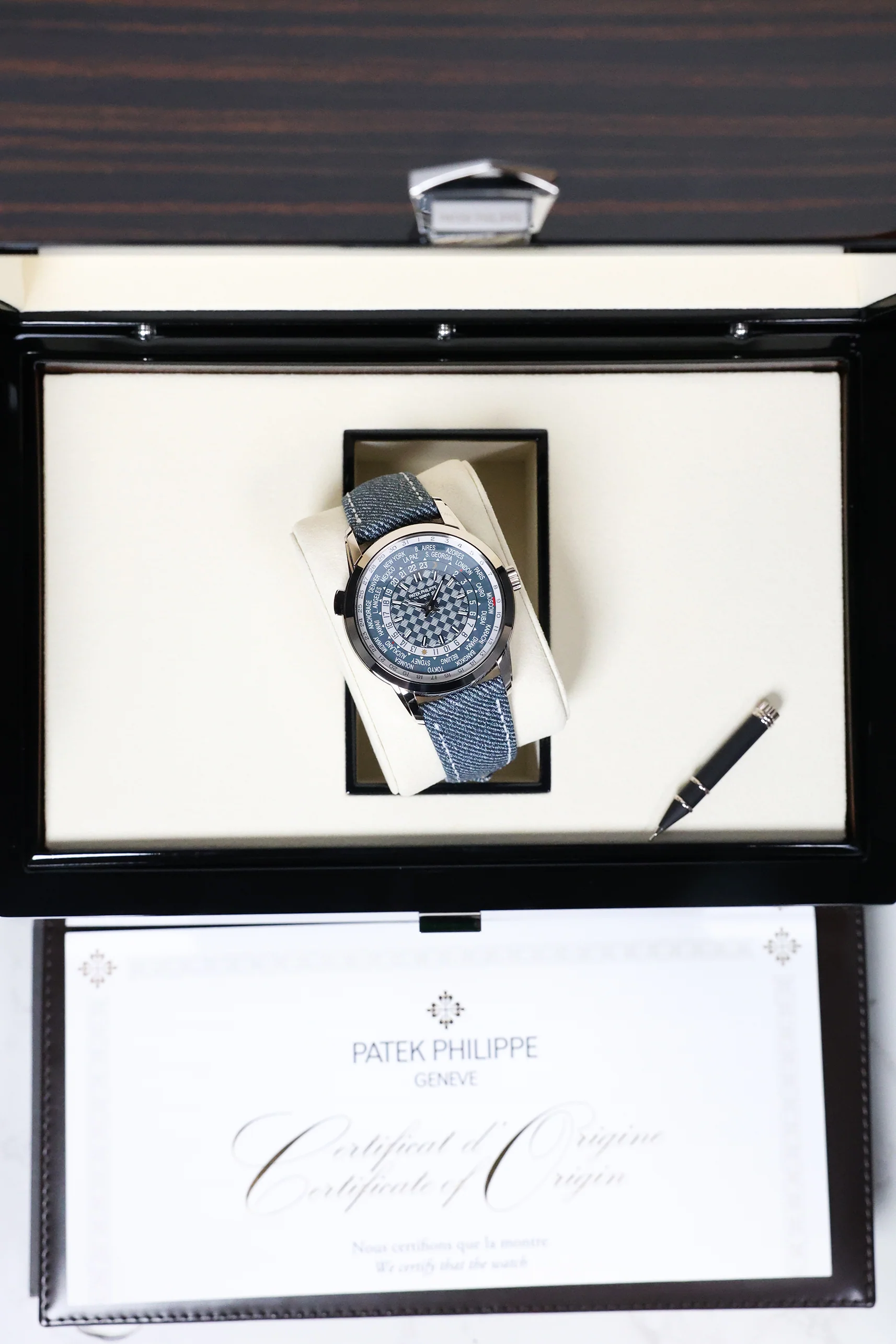 Patek Philippe Complications World Time 5330G-001 - Image 15
