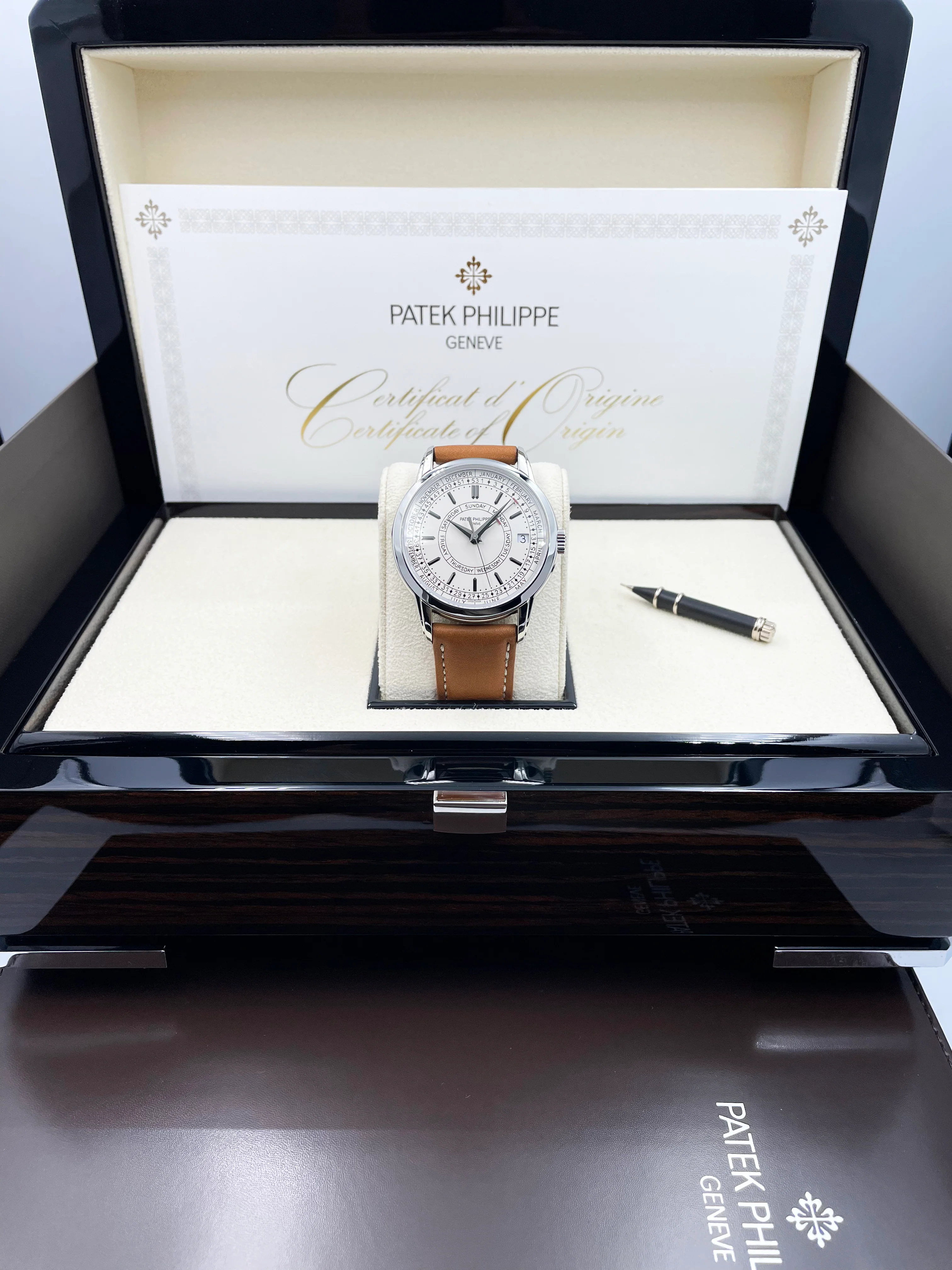 Patek Philippe Complications Calatrava Weekly Calendar 5212A 2021 NOS - Image 19
