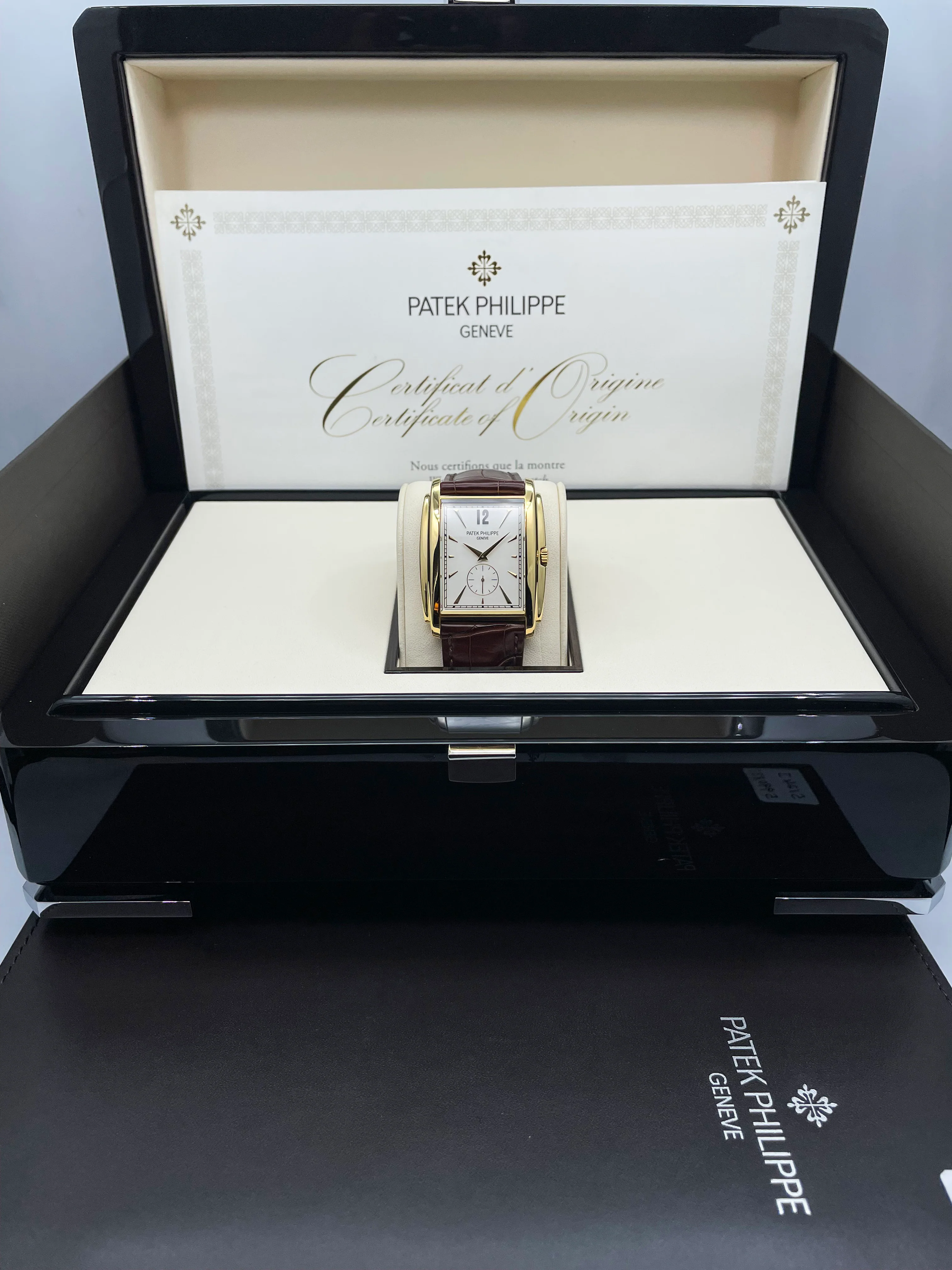 Patek Philippe Gondolo 5124J-001 2018 [Preowned] - Image 18