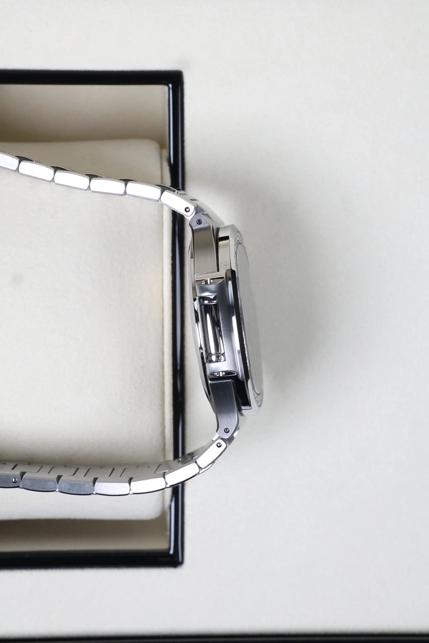 Patek Philippe Nautilus Ladies Gray Opaline Dial 7118/1200A-011 - Image 12