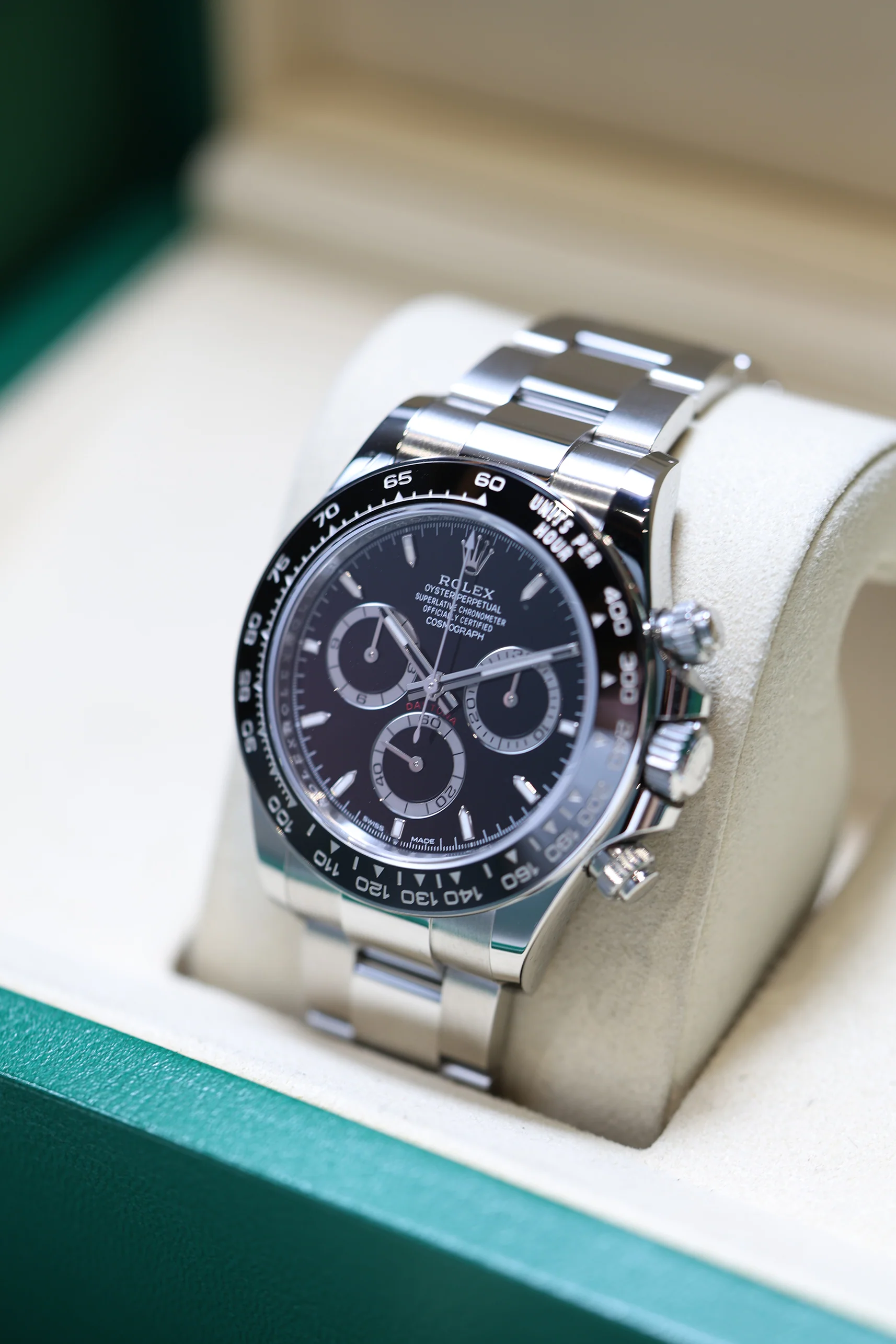 Rolex Cosmograph Daytona Steel Black 126500LN - Image 9
