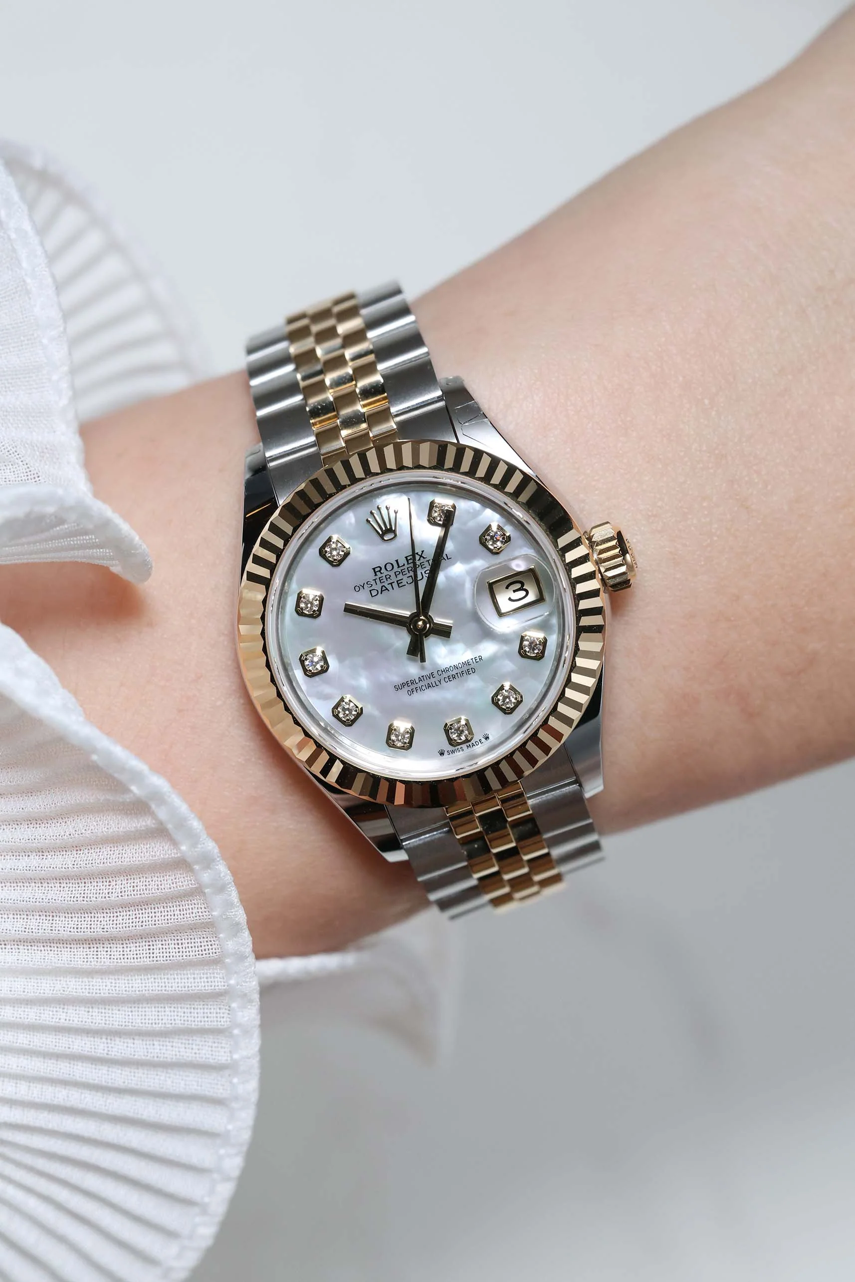 Rolex Datejust 28mm Mother of Pearl 10 Diamonds Steel Rolesor Jubilee 279173 - Image 5
