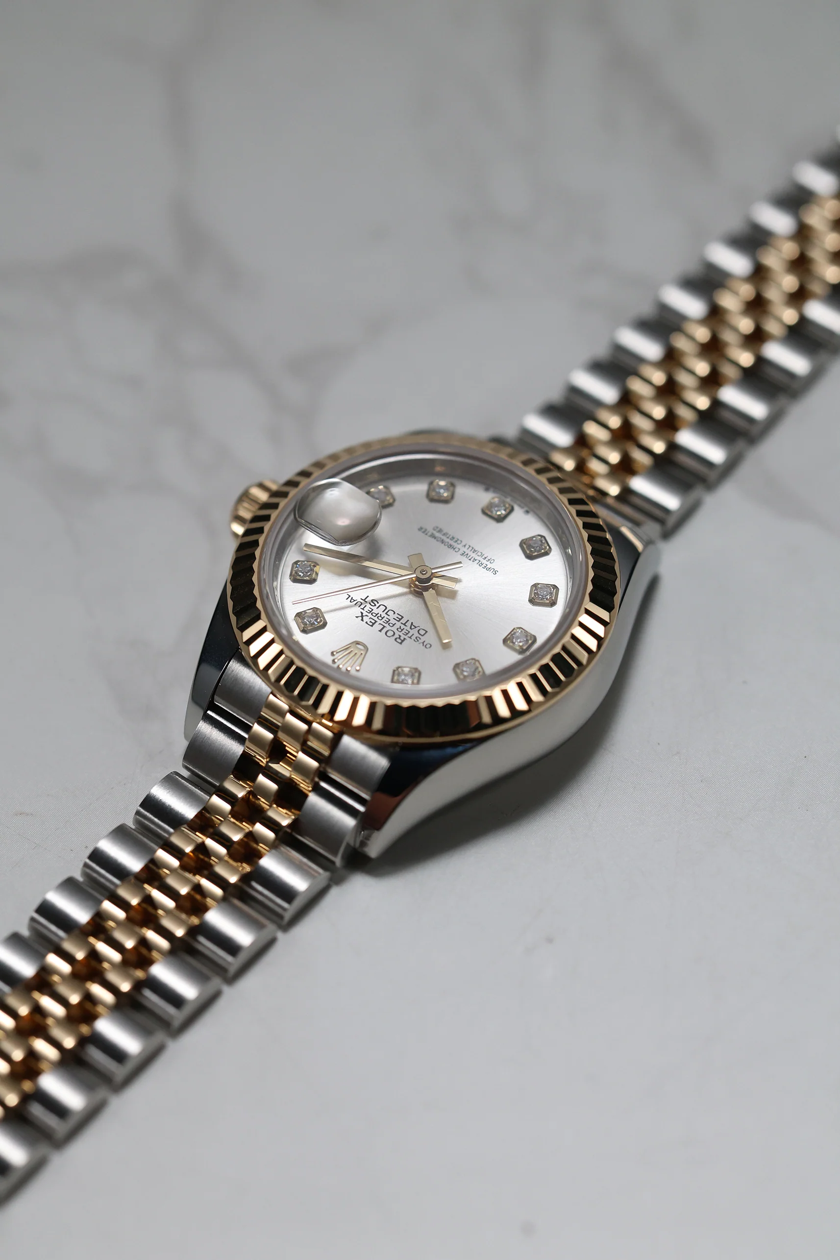 Rolex Datejust 28mm Silver 10 Diamonds Rolesor Jubilee 279173 2021 [Preowned] - Image 13