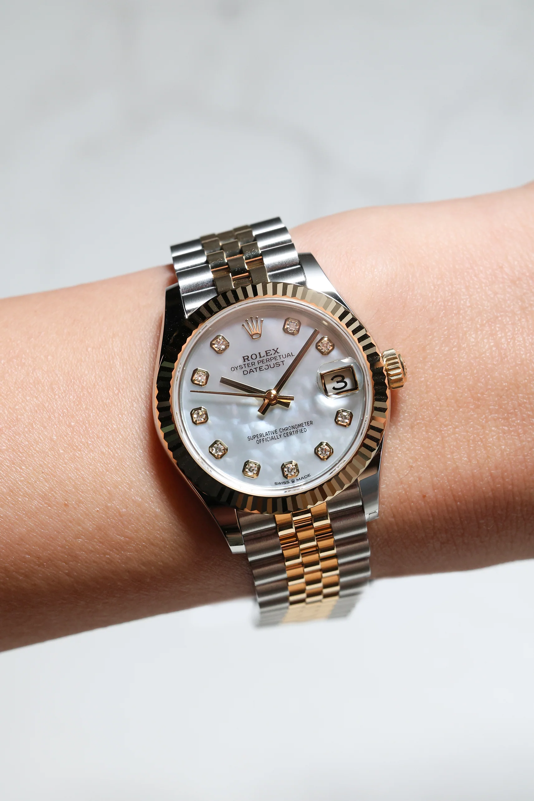 Rolex Datejust 31mm Mother of Pearl 10 Diamonds Rolesor Jubilee 278273 - Image 6