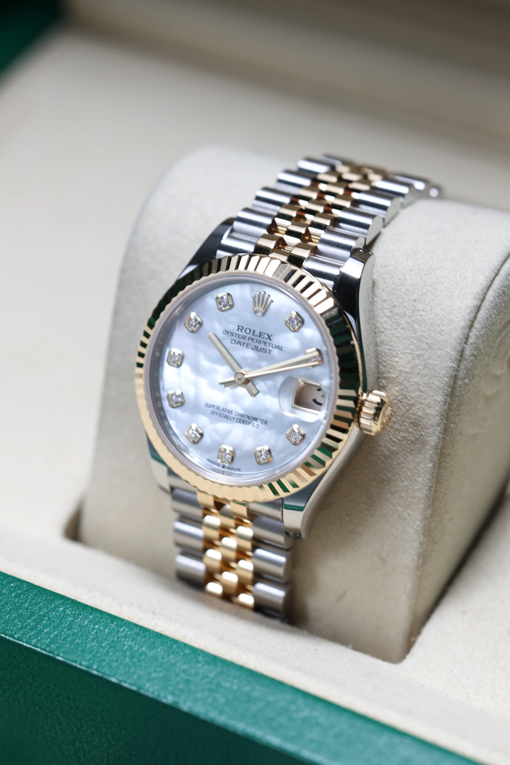 Rolex Datejust 31mm Mother of Pearl 10 Diamonds Rolesor Jubilee 278273 - Image 8
