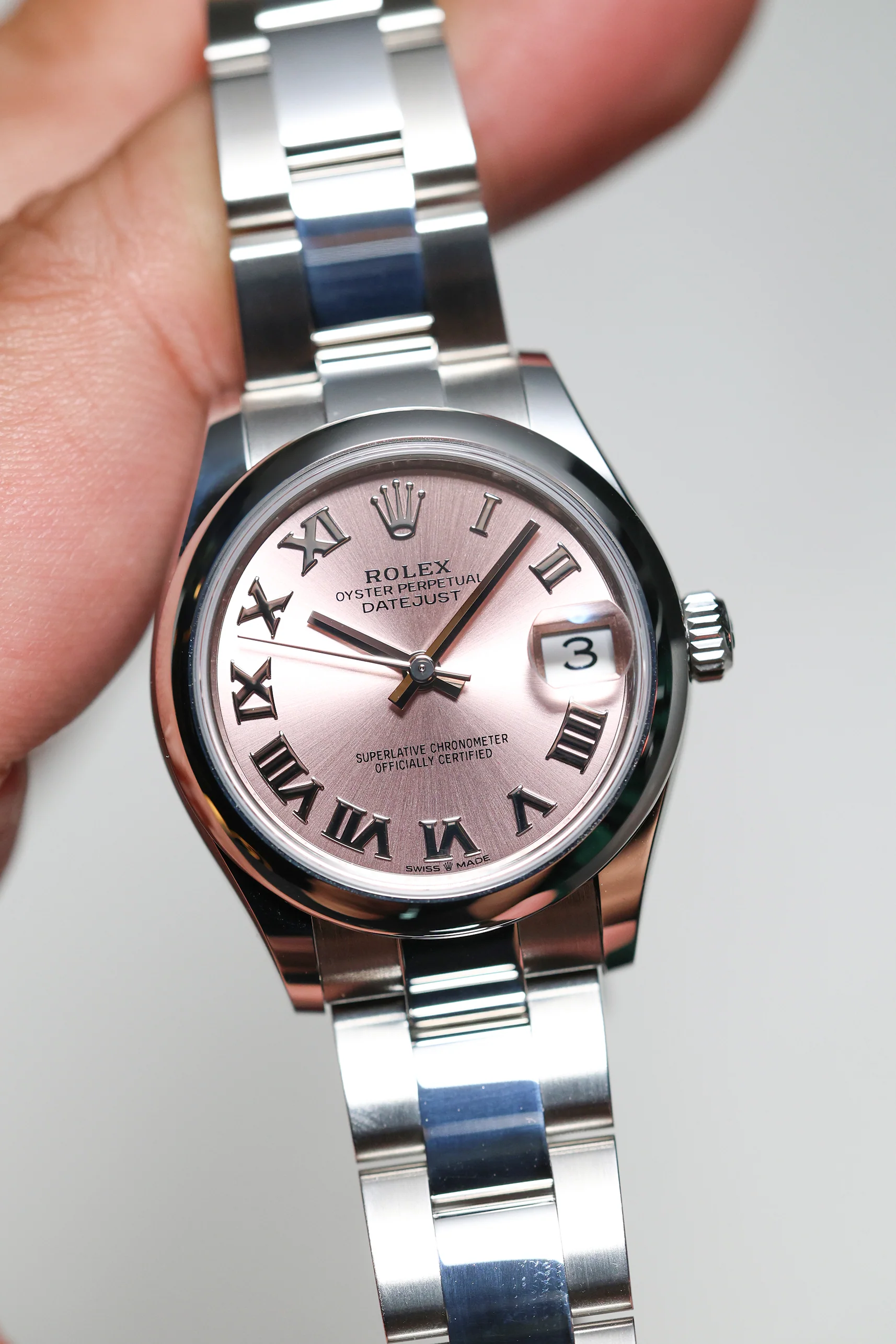 Rolex Datejust 31mm Pink Roman Oyster 278240 - Image 3