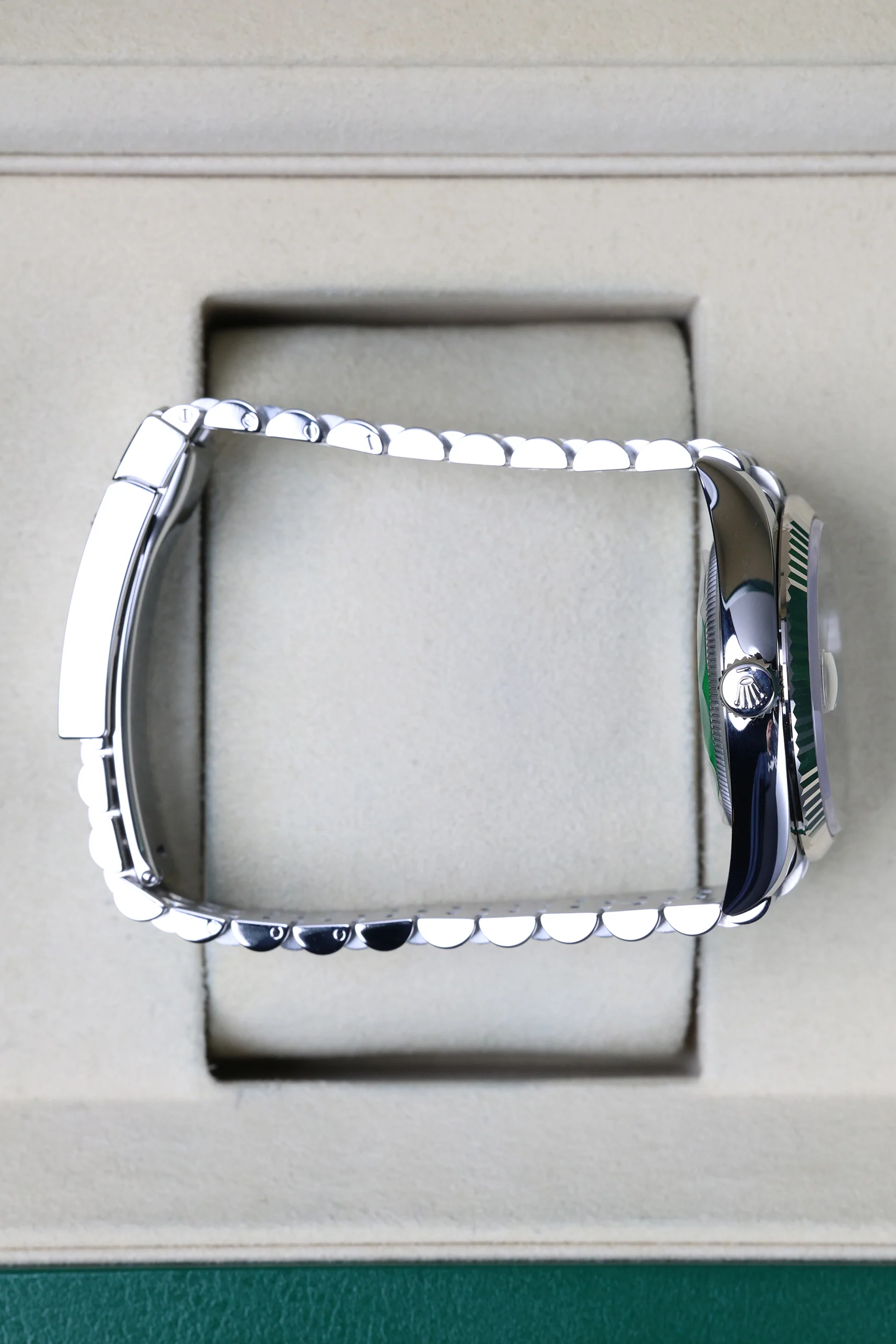Rolex Datejust 36mm Mint Green Jubilee 126234 - Image 11