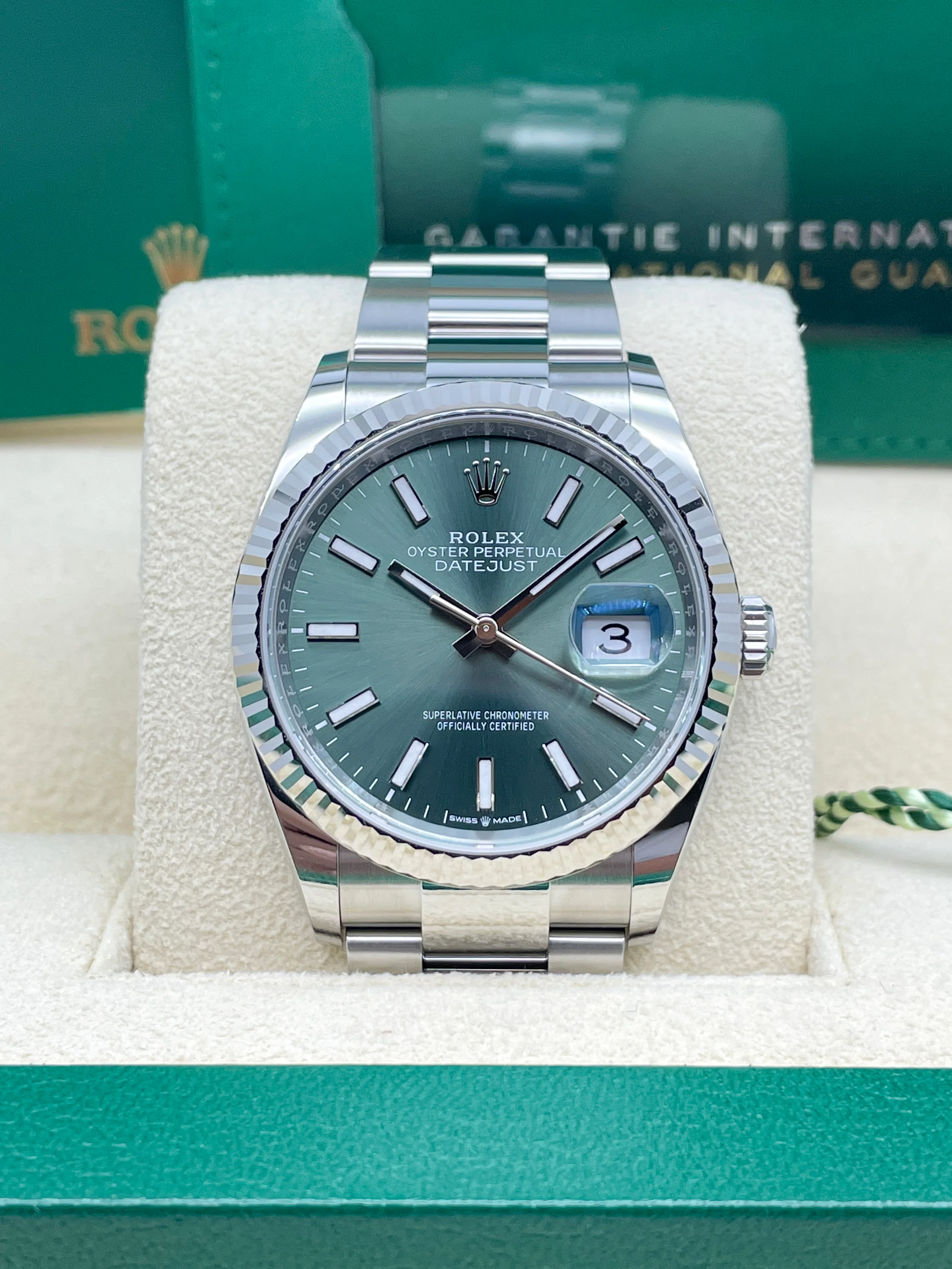 Rolex Datejust 36mm Mint Green Oyster 126234 - Image 4