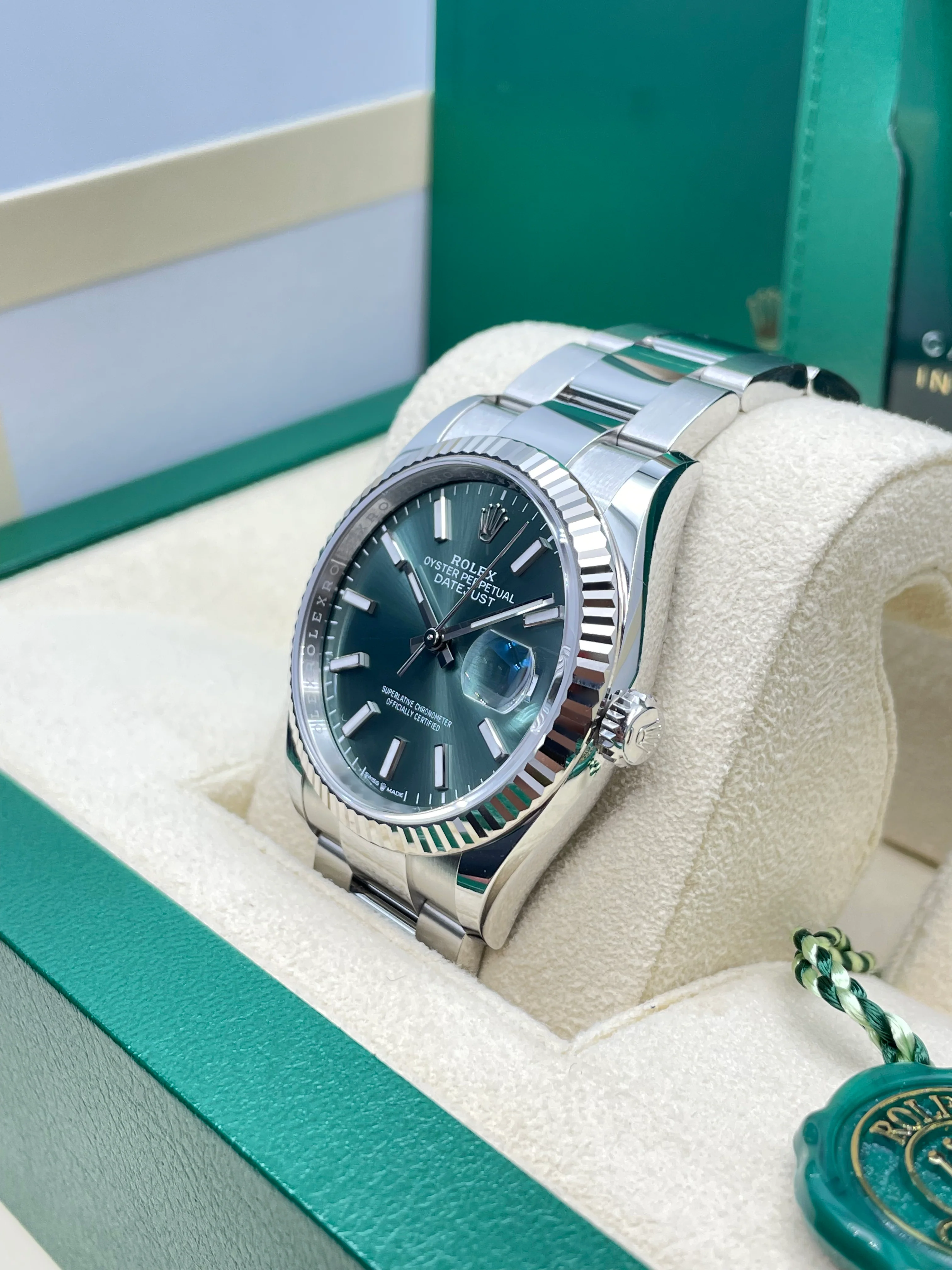 Rolex Datejust 36mm Mint Green Oyster 126234 - Image 6