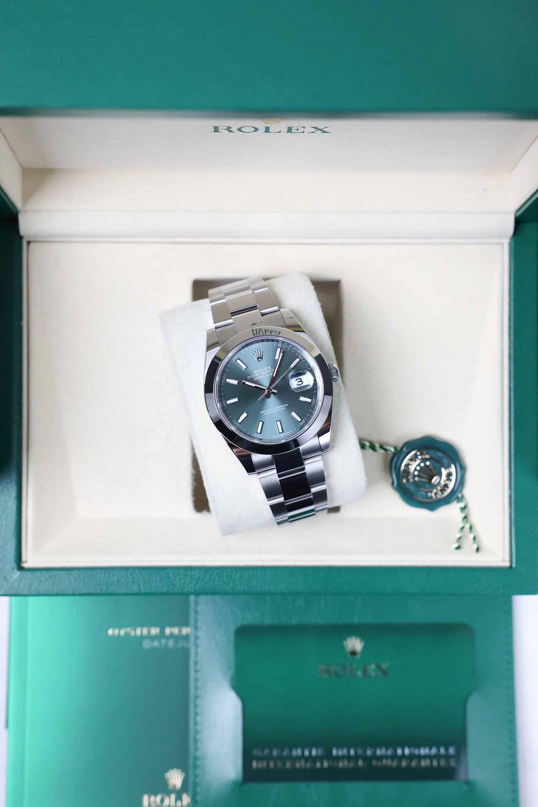 Rolex Datejust 41mm Mint Green Oyster 126300 - Image 14