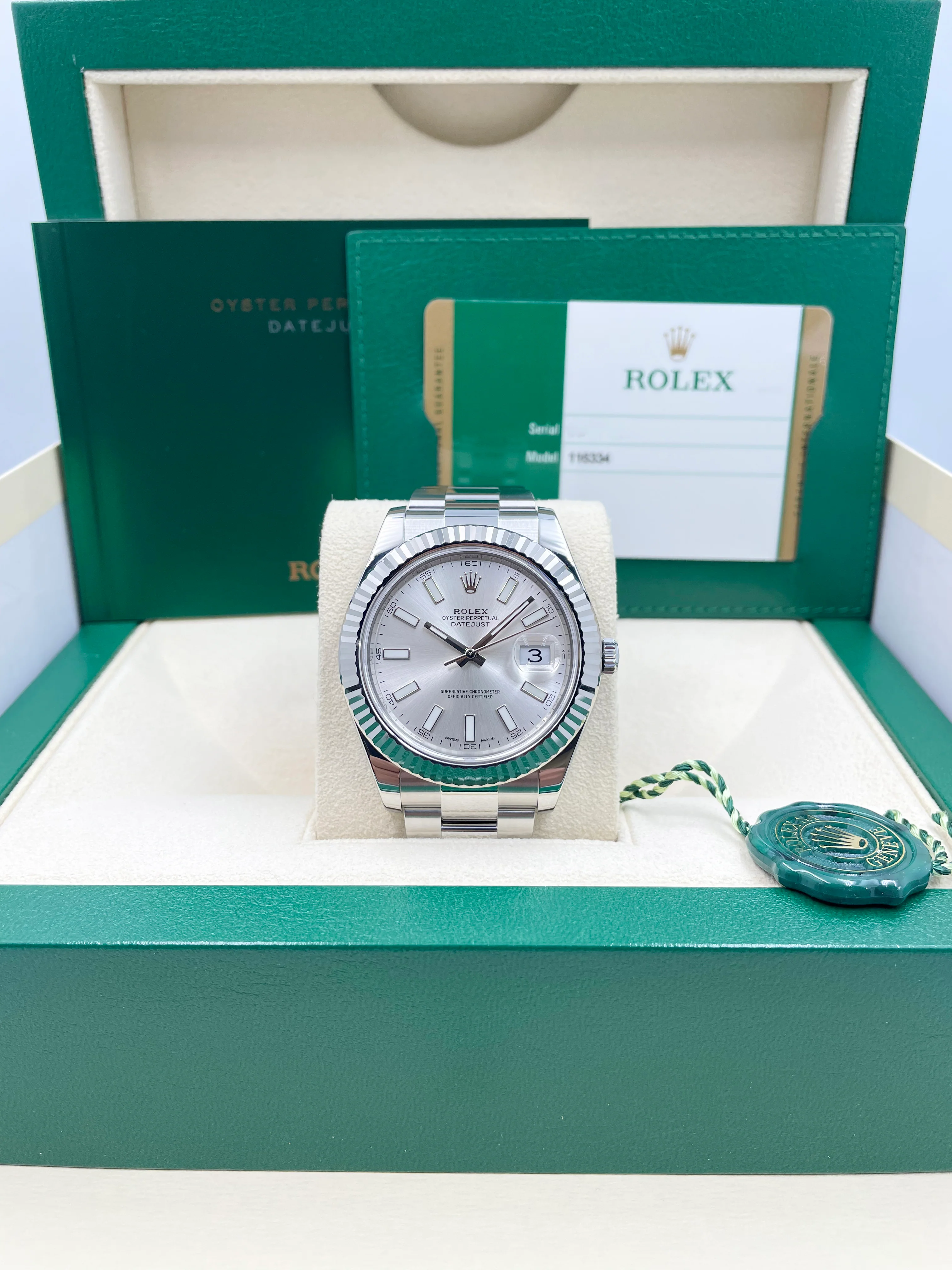 Rolex Datejust 41mm Silver Index 116334 2017 [Preowned] - Image 14