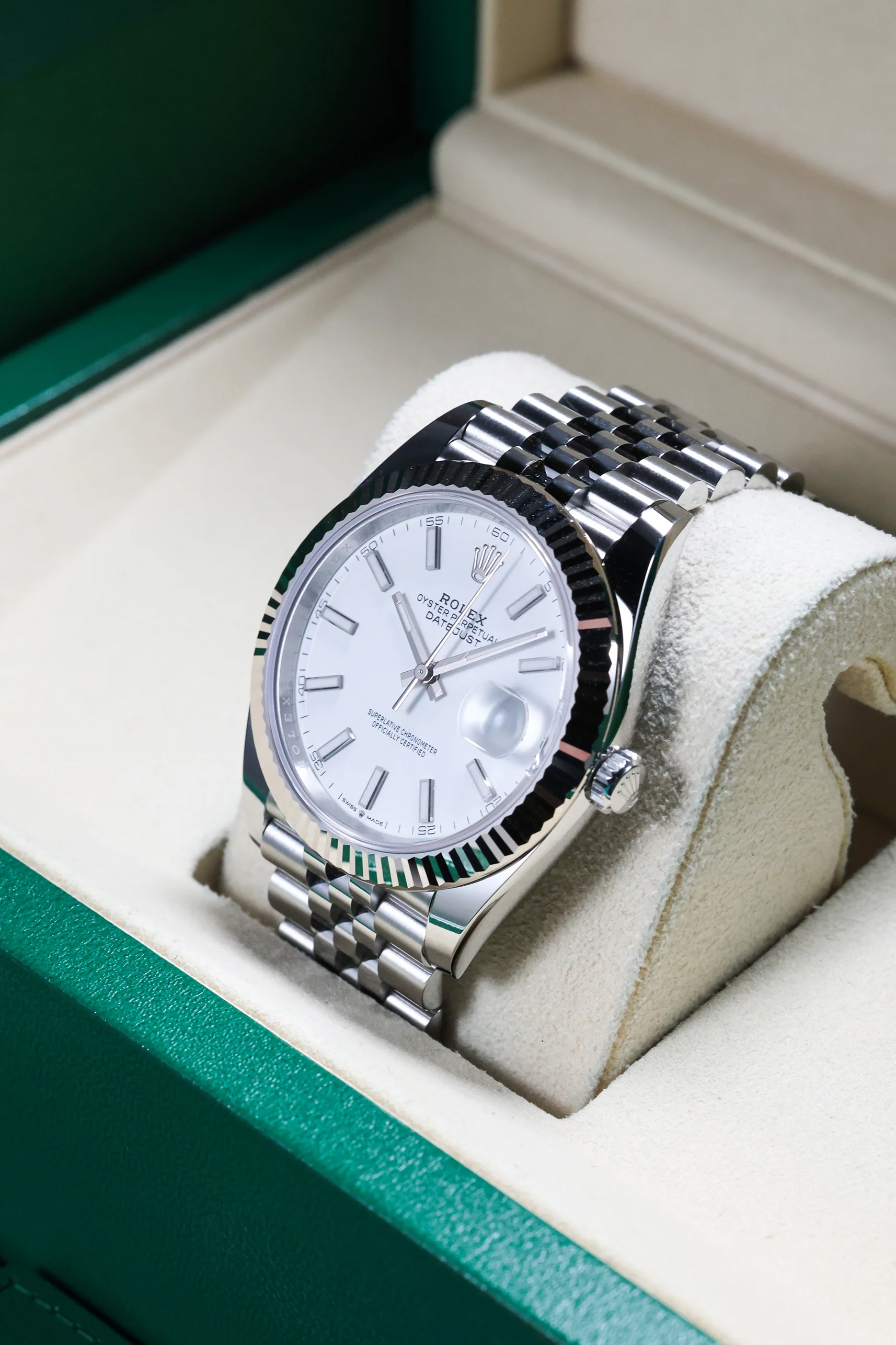 Rolex Datejust 41mm White Index Jubilee 126334 - Image 9