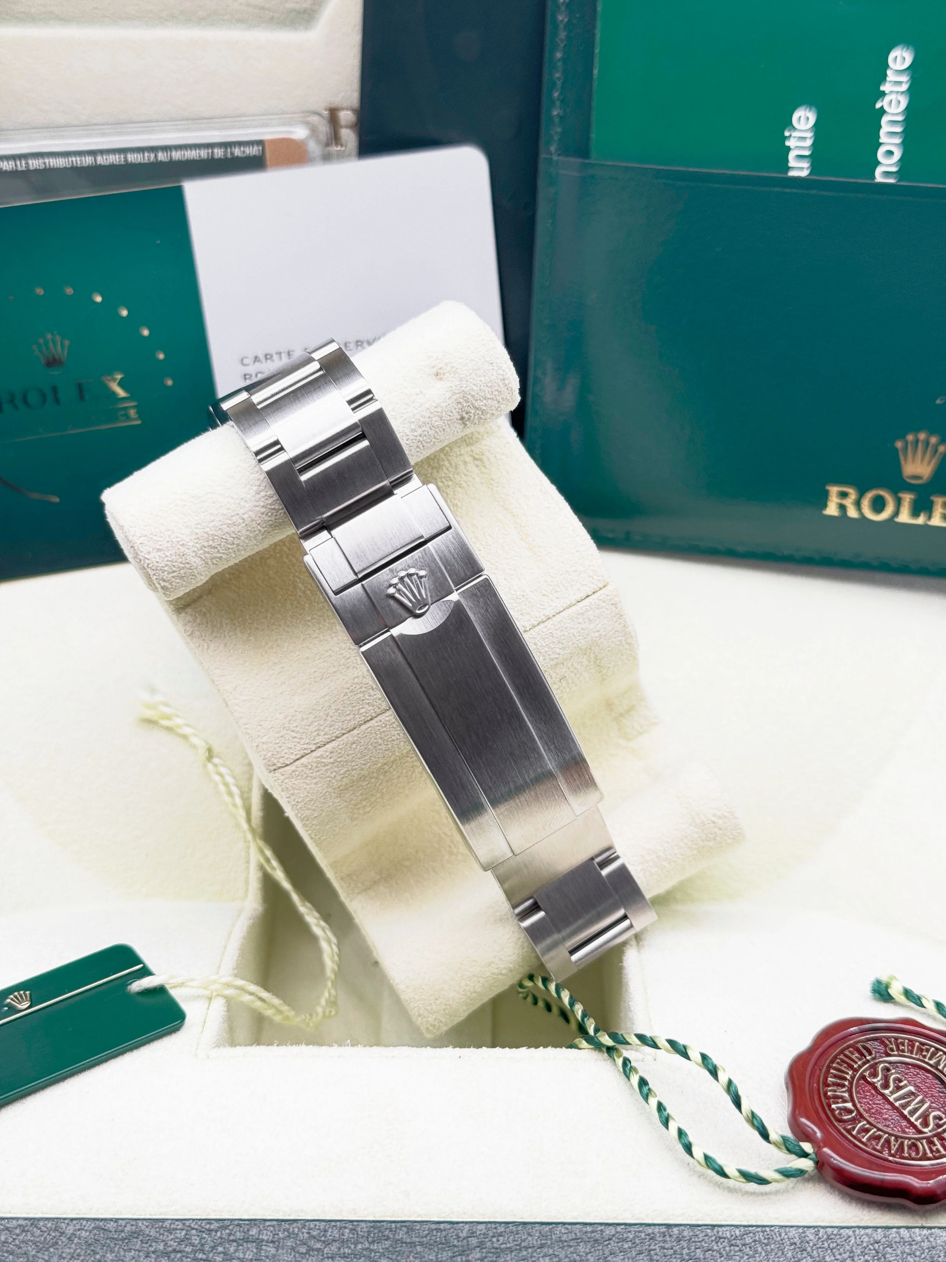 Rolex Deep Sea Dweller 116660 2014 Discontinued [Preowned] - Image 13