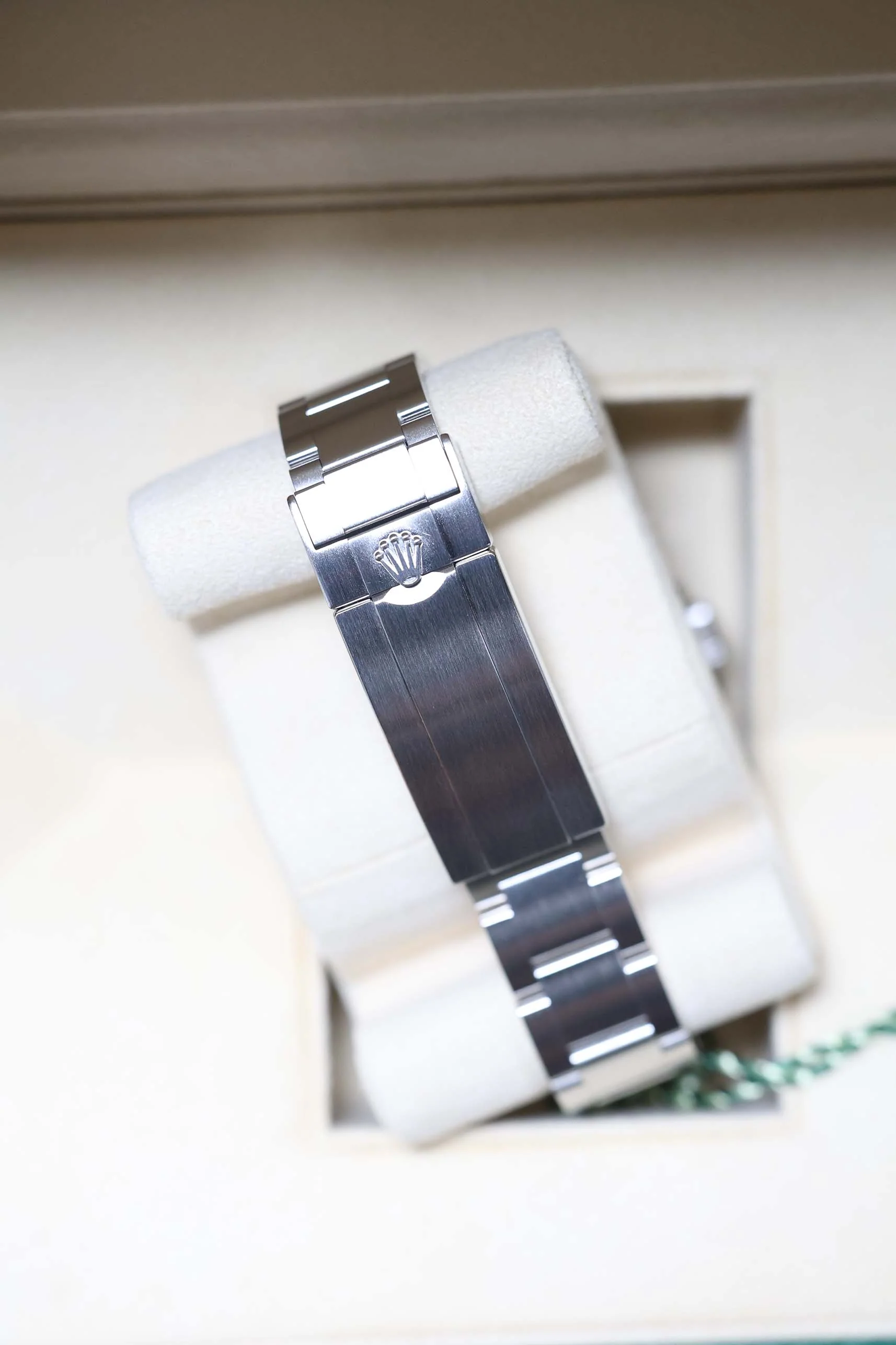 Rolex Deep Sea Dweller 116660 2018 Discontinued [Preowned] - Image 17