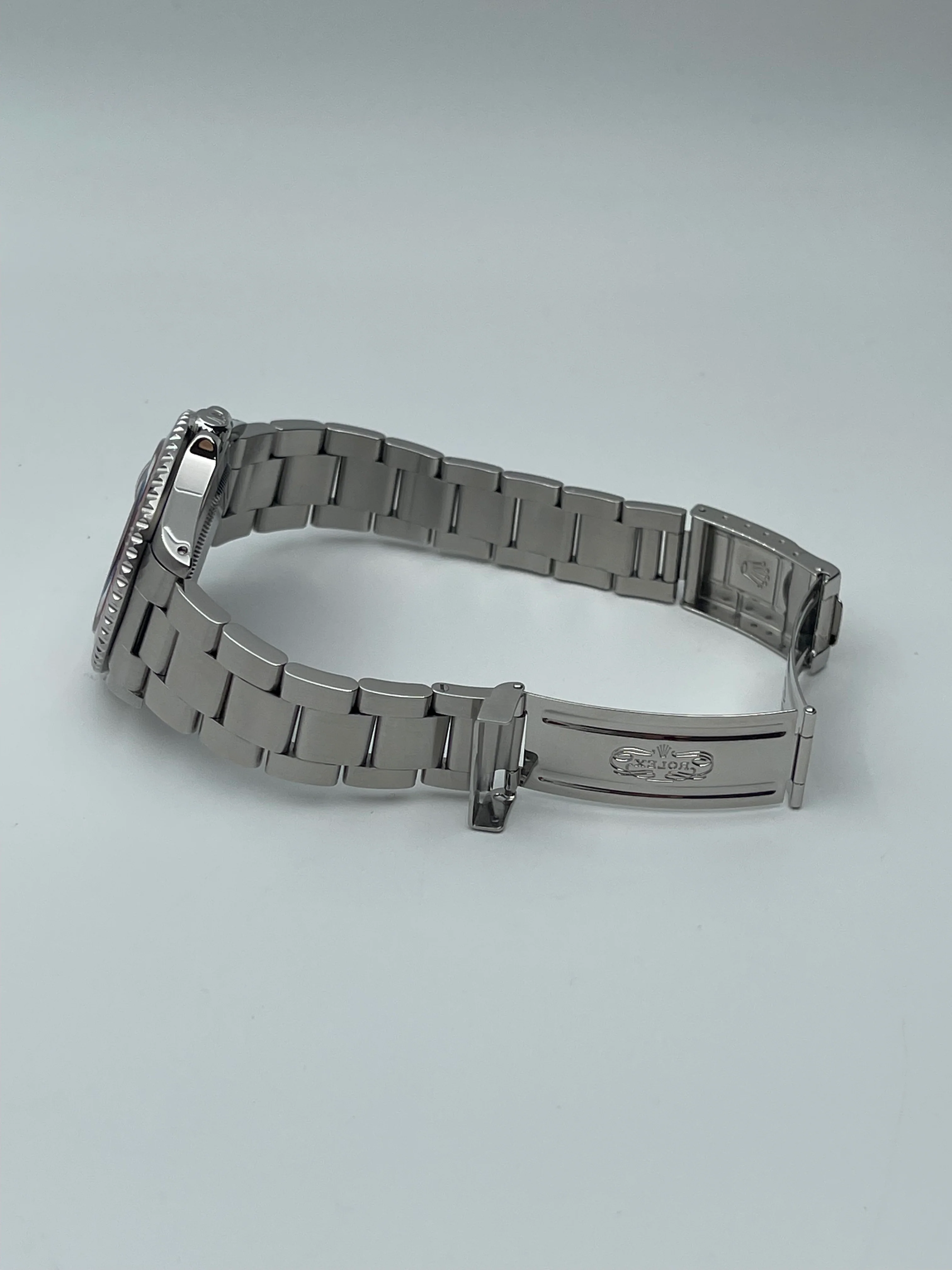 Rolex GMT Master Pepsi 16700 1999 [Preowned] - Image 17