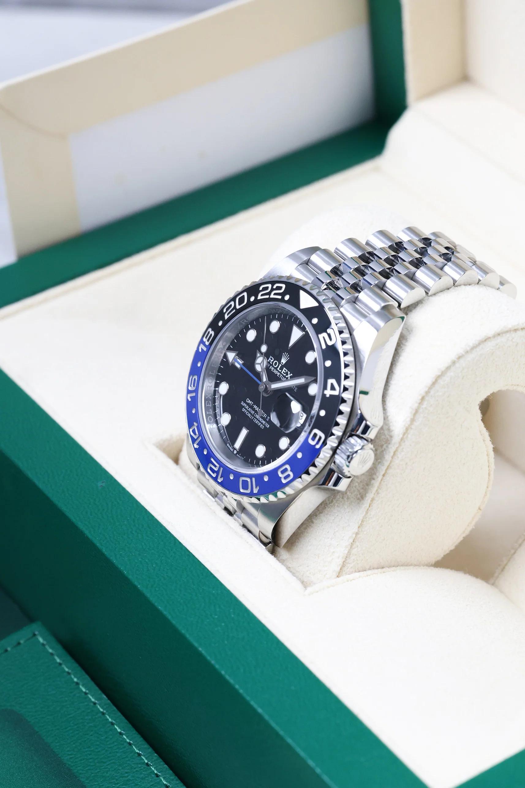 Rolex GMT Master II 126710BLNR Batgirl Jubilee 2023 [Preowned] - Image 9